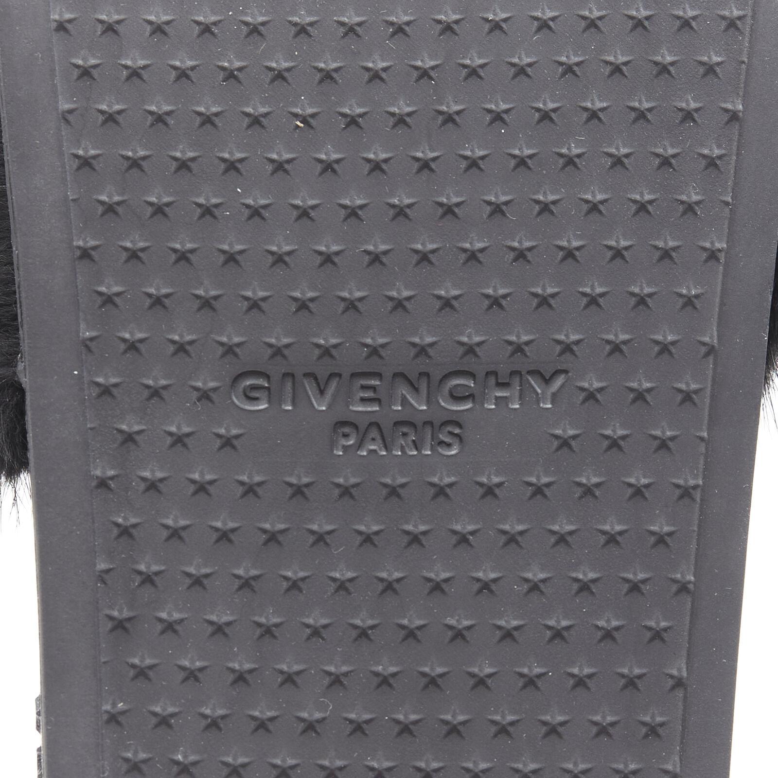 GIVENCHY schwarz Vison Nerz Pelz Logo Gummi geformtes Fußbett Pool Slides EU36 im Angebot 4
