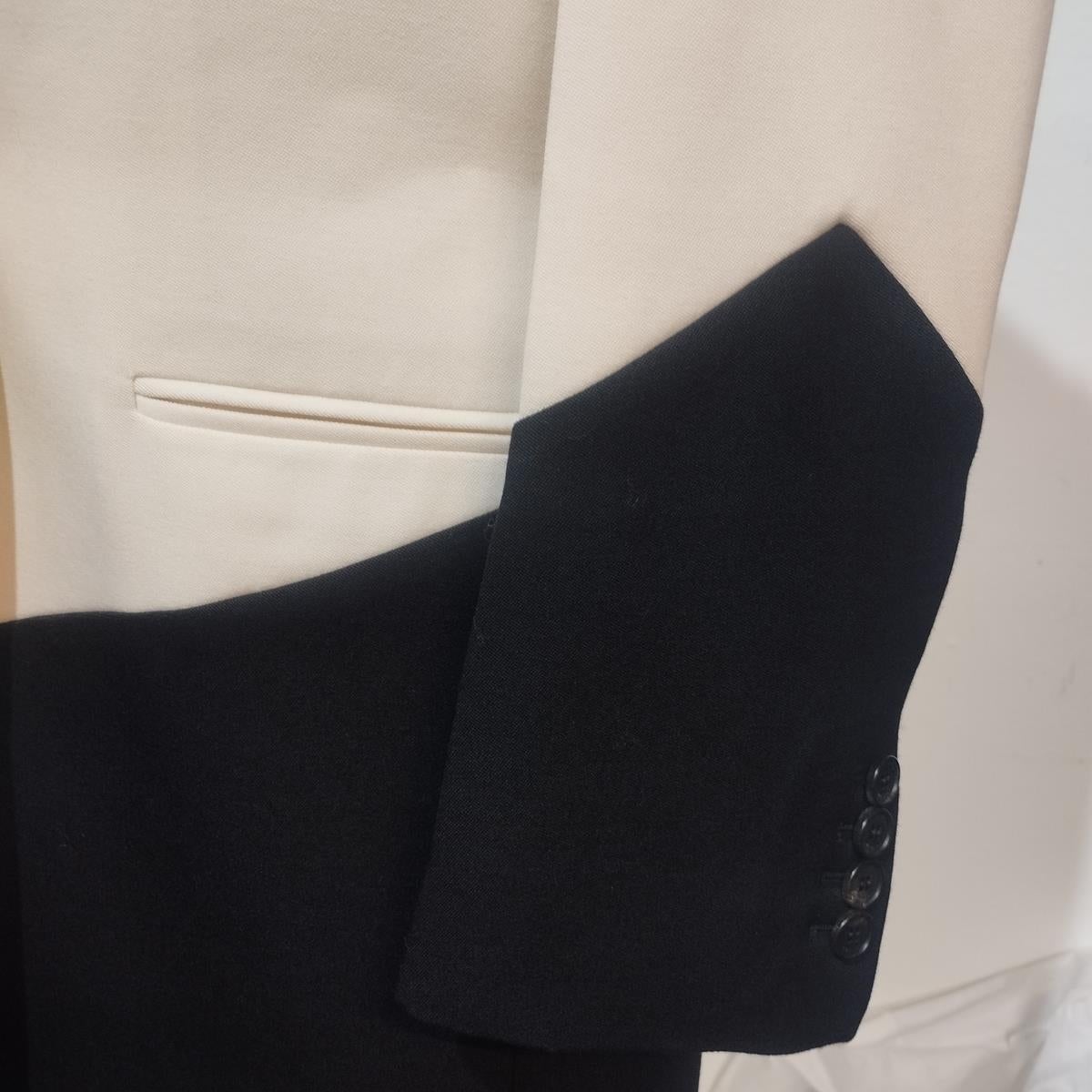 Givenchy Black & White Jacket/ Overcoat FR 34 / IT 38 For Sale 1