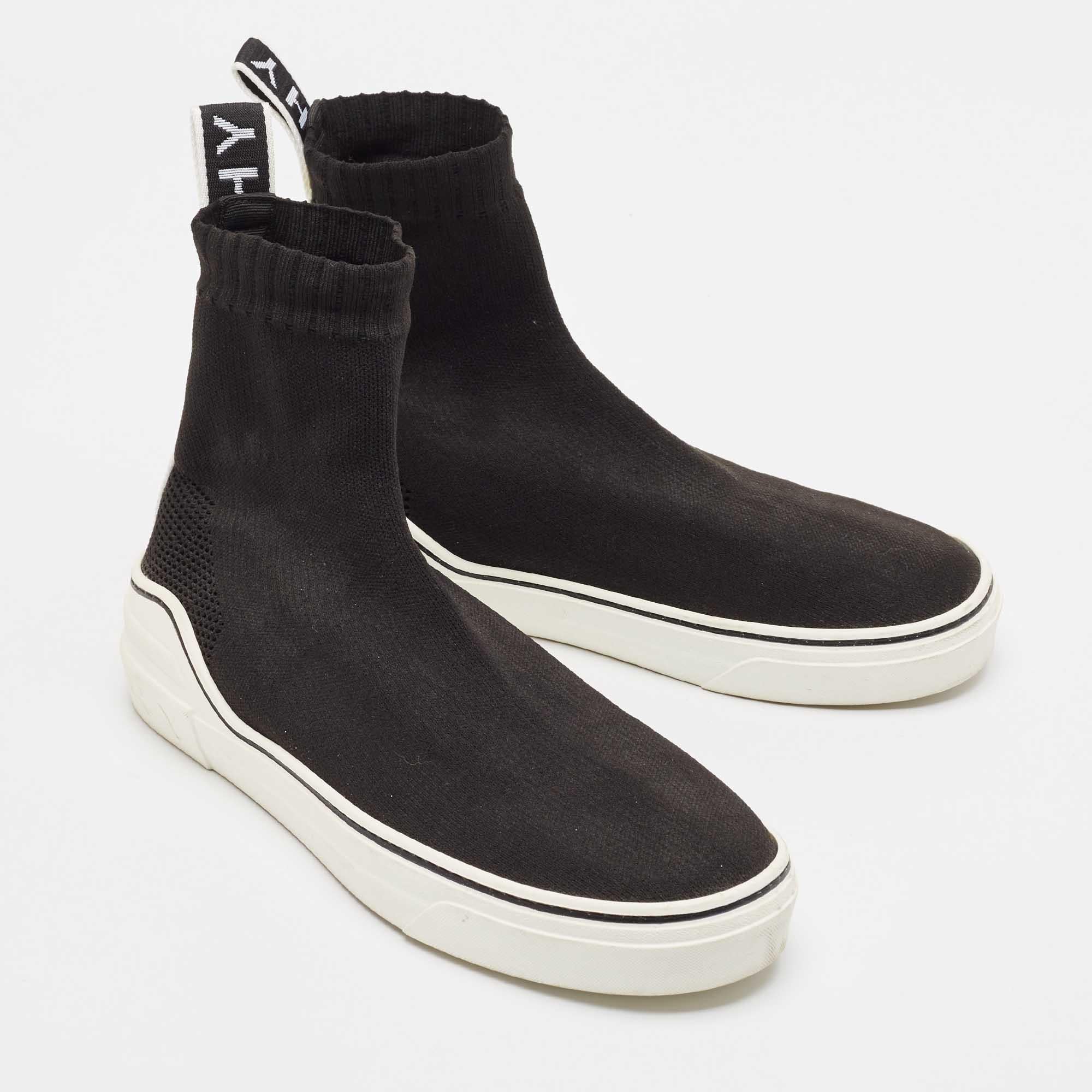 Men's Givenchy Black/White Knit Fabric George V Slip On Sneakers Size 39