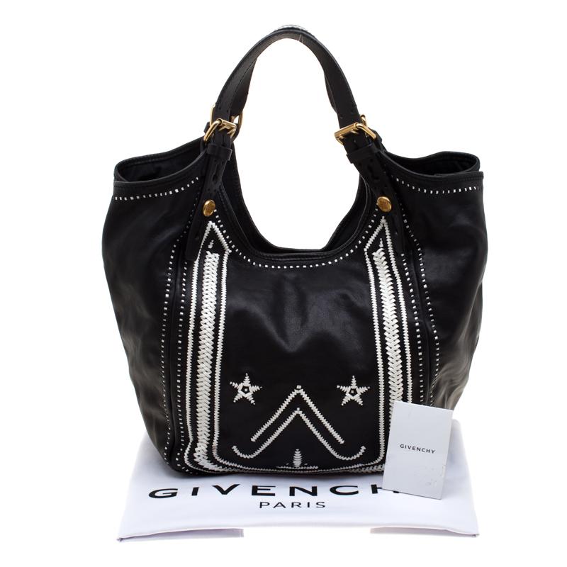 Givenchy Black/White Leather New Sacca Hobo 7
