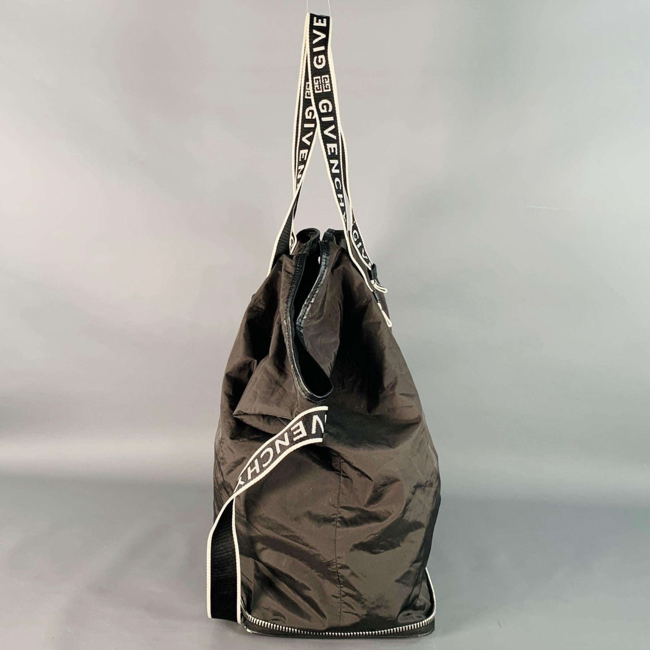 GIVENCHY Black White Logo Nylon Foldable Zip Up Tote Bag For Sale 1