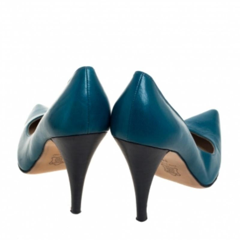 Givenchy Blue Leather Pointed Toe Pumps Size 36 For Sale 2
