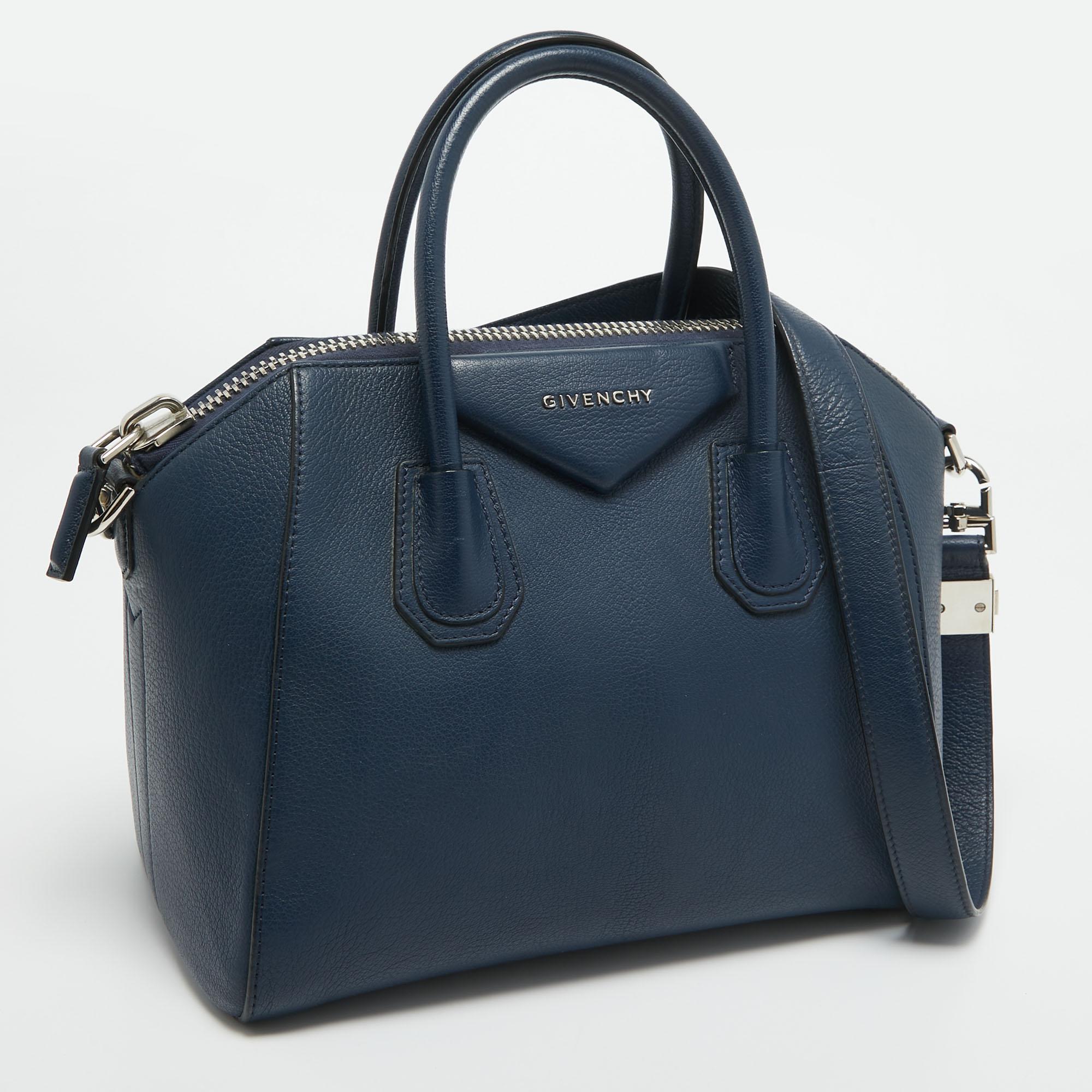 Givenchy Blue Leather Small Antigona Satchel For Sale 10