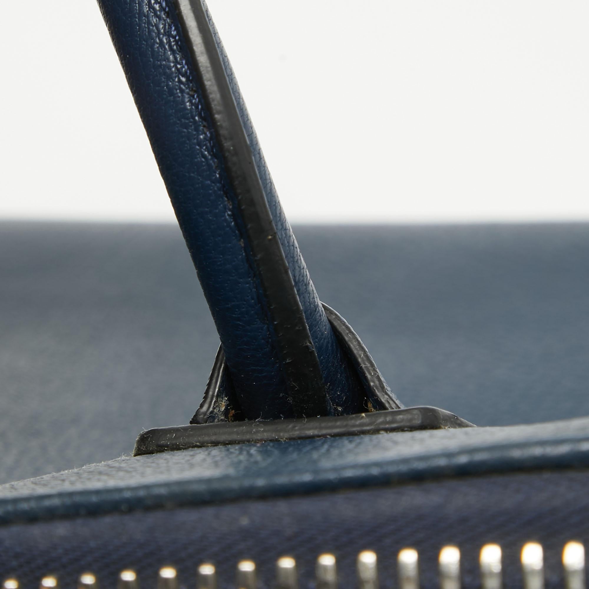 Givenchy Blue Leather Small Antigona Satchel For Sale 5