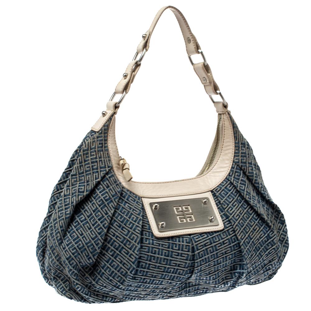 Borsa a tracolla in pelle e denim di Givenchy blu/bianco Monogram In condizioni discrete a Dubai, Al Qouz 2