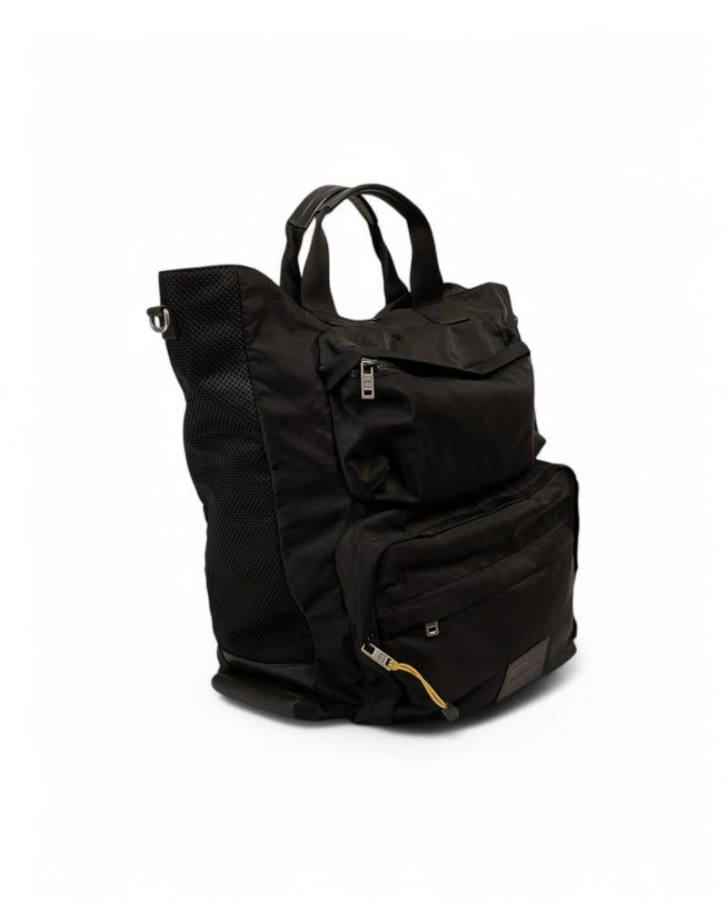 Givenchy Duffle Bag UT3 Large Black In Good Condition For Sale In Torre Del Greco, IT