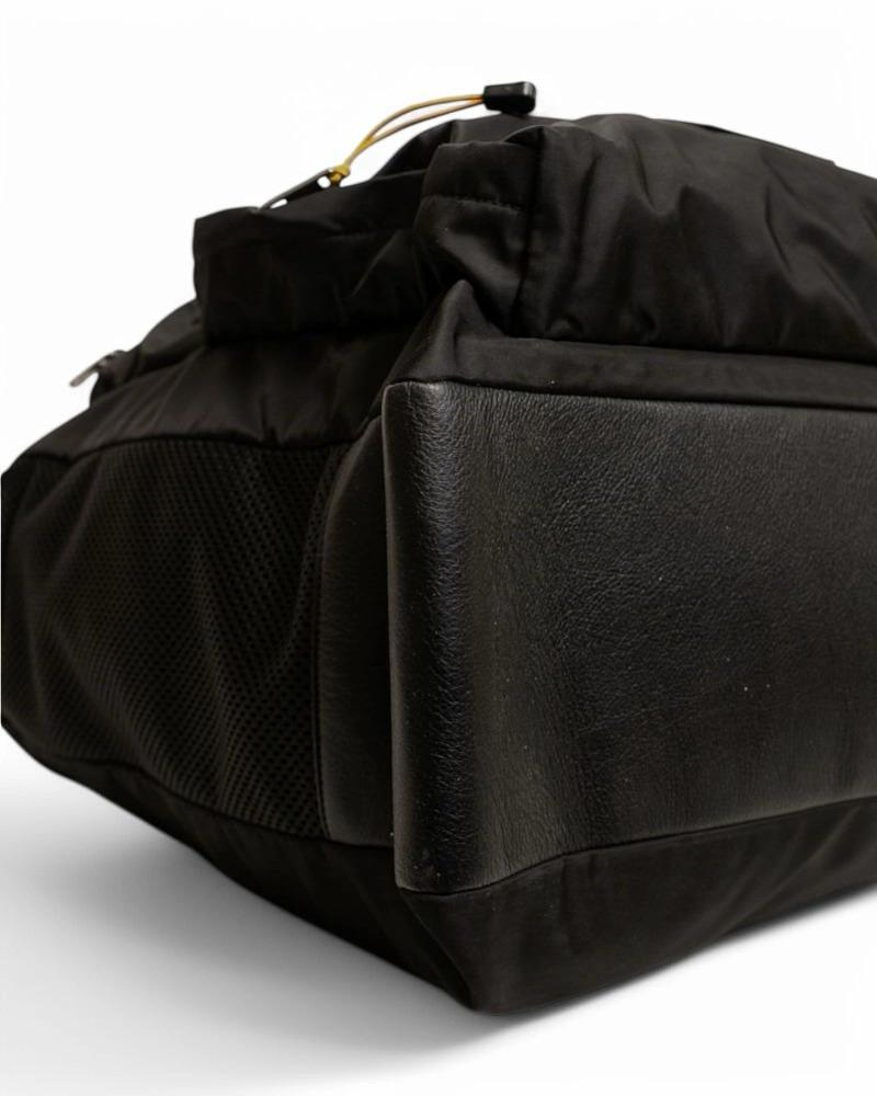 Givenchy Duffle Bag UT3 Large Black For Sale 5