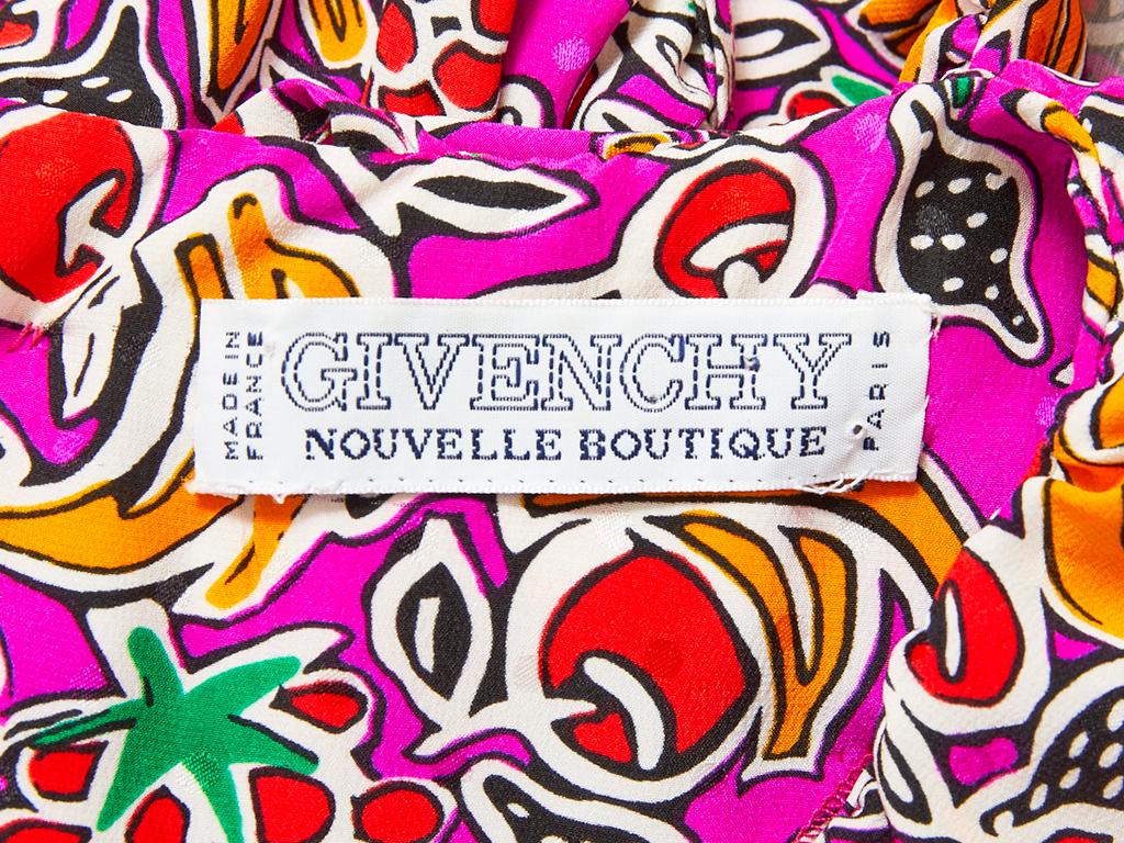 Givenchy Boutique - Robe à motifs de fruits tropicaux en vente 1