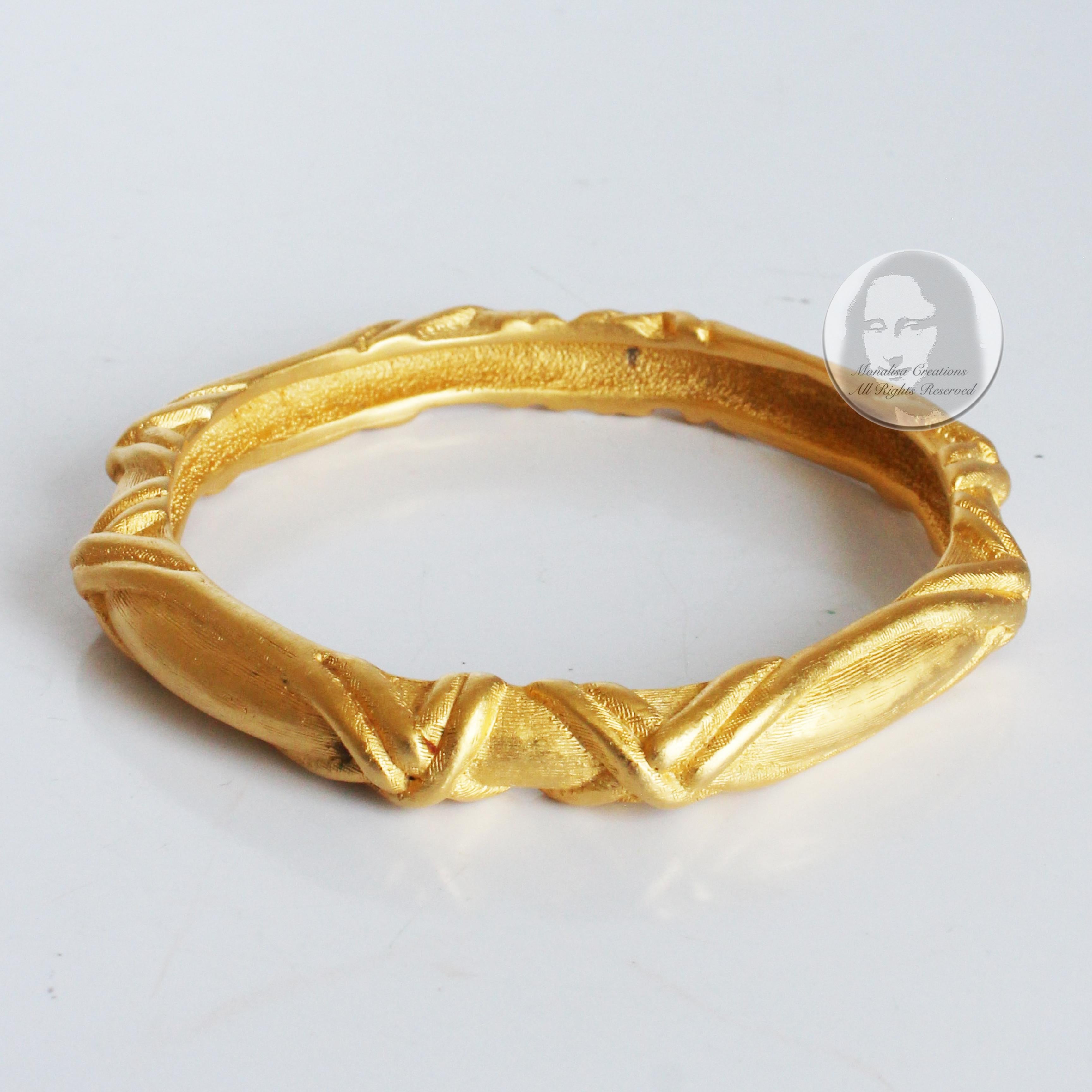 Givenchy Bracelet Bangle Gold Metal Textured Abstract Vintage 80s Jewelry  For Sale 1