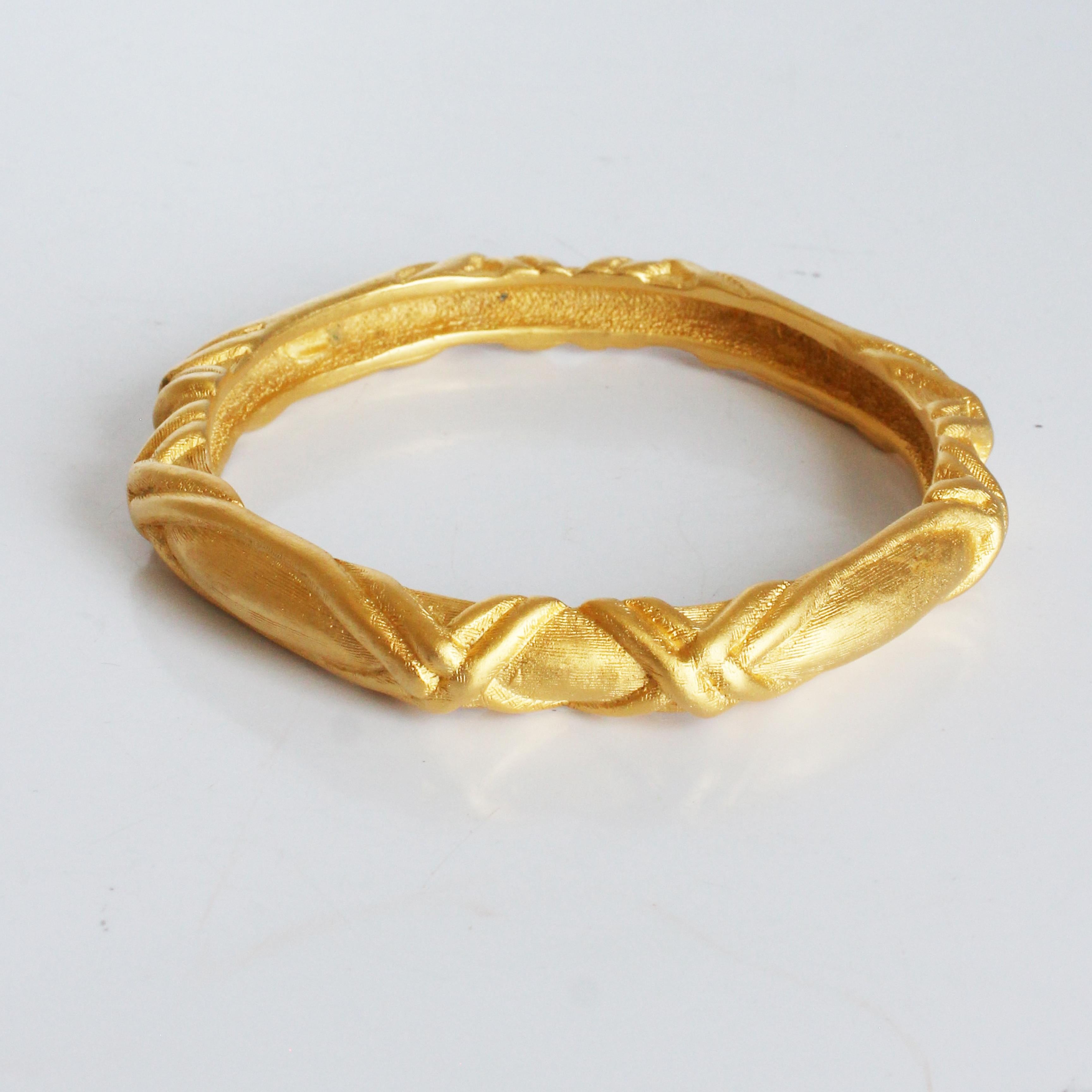 Givenchy Bracelet Bangle Gold Metal Textured Abstract Vintage 80s Jewelry  For Sale 1