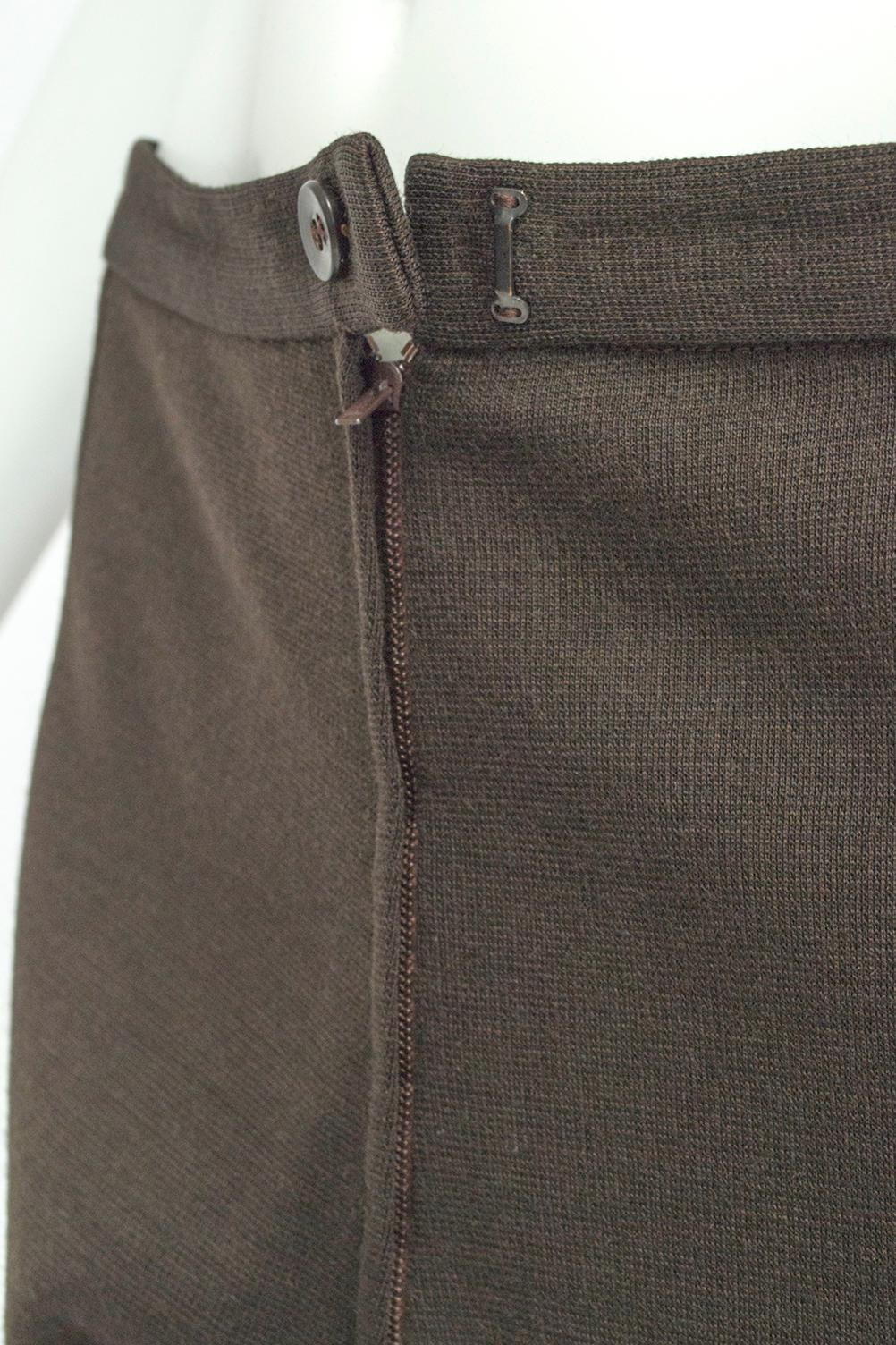 Givenchy - Pantalon taille haute minimaliste en laine marron à motif triangulaire - Moyen, 1970 en vente 2