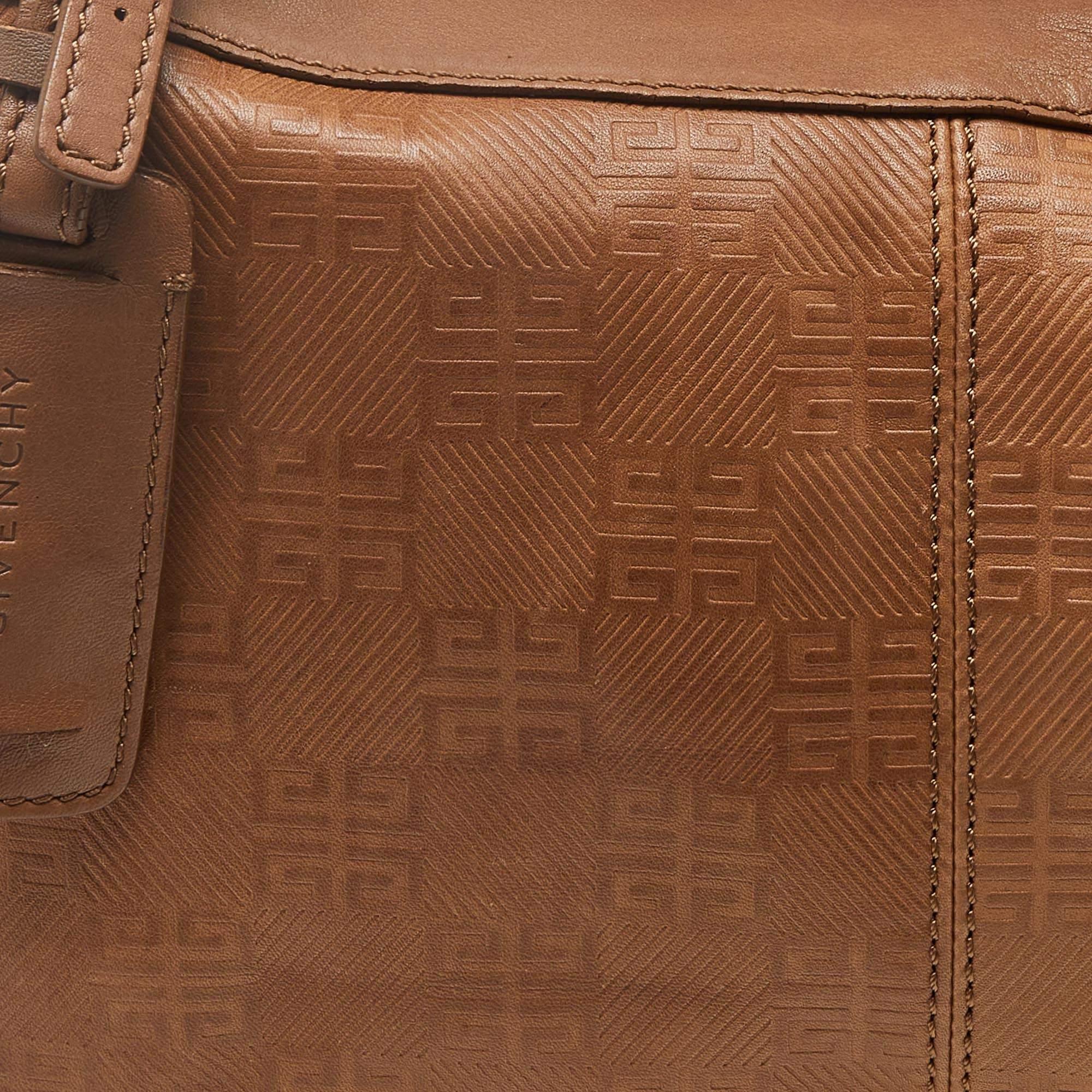 Givenchy - Hobo en cuir avec logo gaufré - Brown en vente 5
