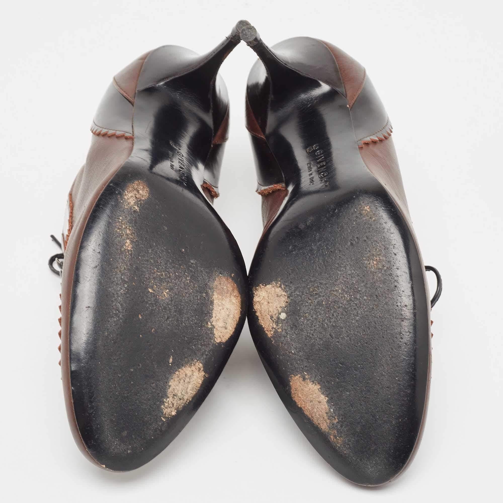 Givenchy Brown Leather Derby Pumps Size 39 For Sale 1