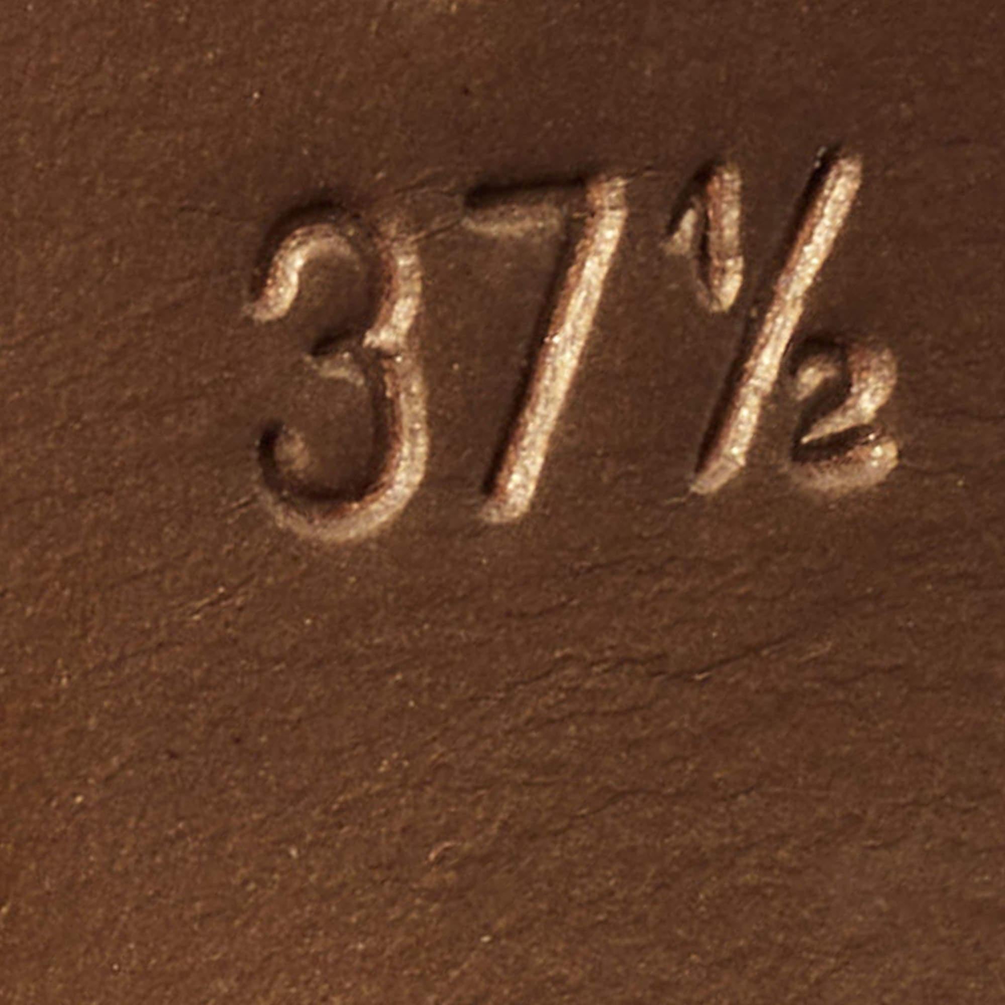 Givenchy Brown Wildleder Knöchel Krawatte Sandalen Größe 37.5 im Angebot 3
