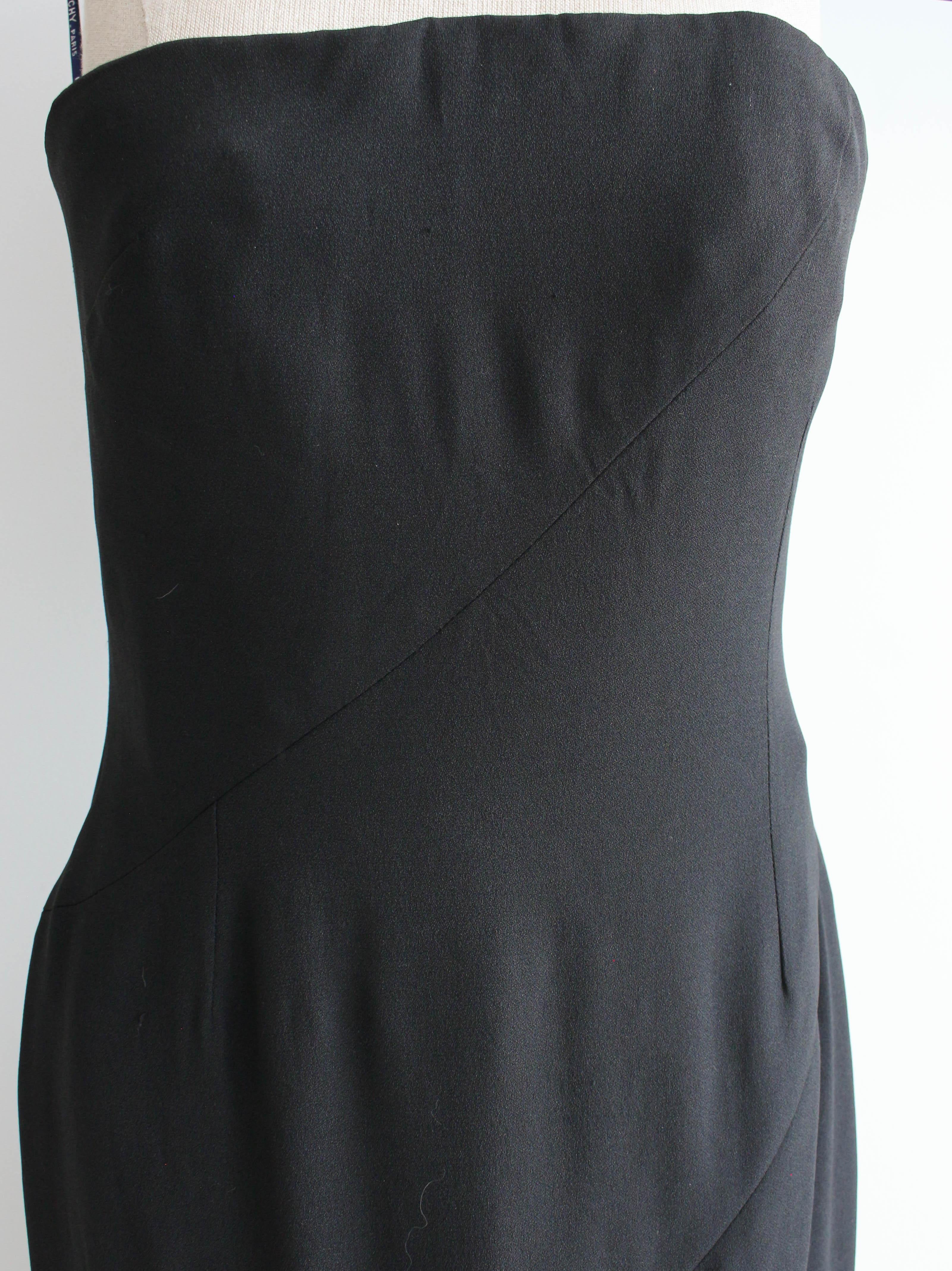 Givenchy by Alexander McQueen Autumn/Winter 1997 Black Strapless Corseted Dress For Sale 9