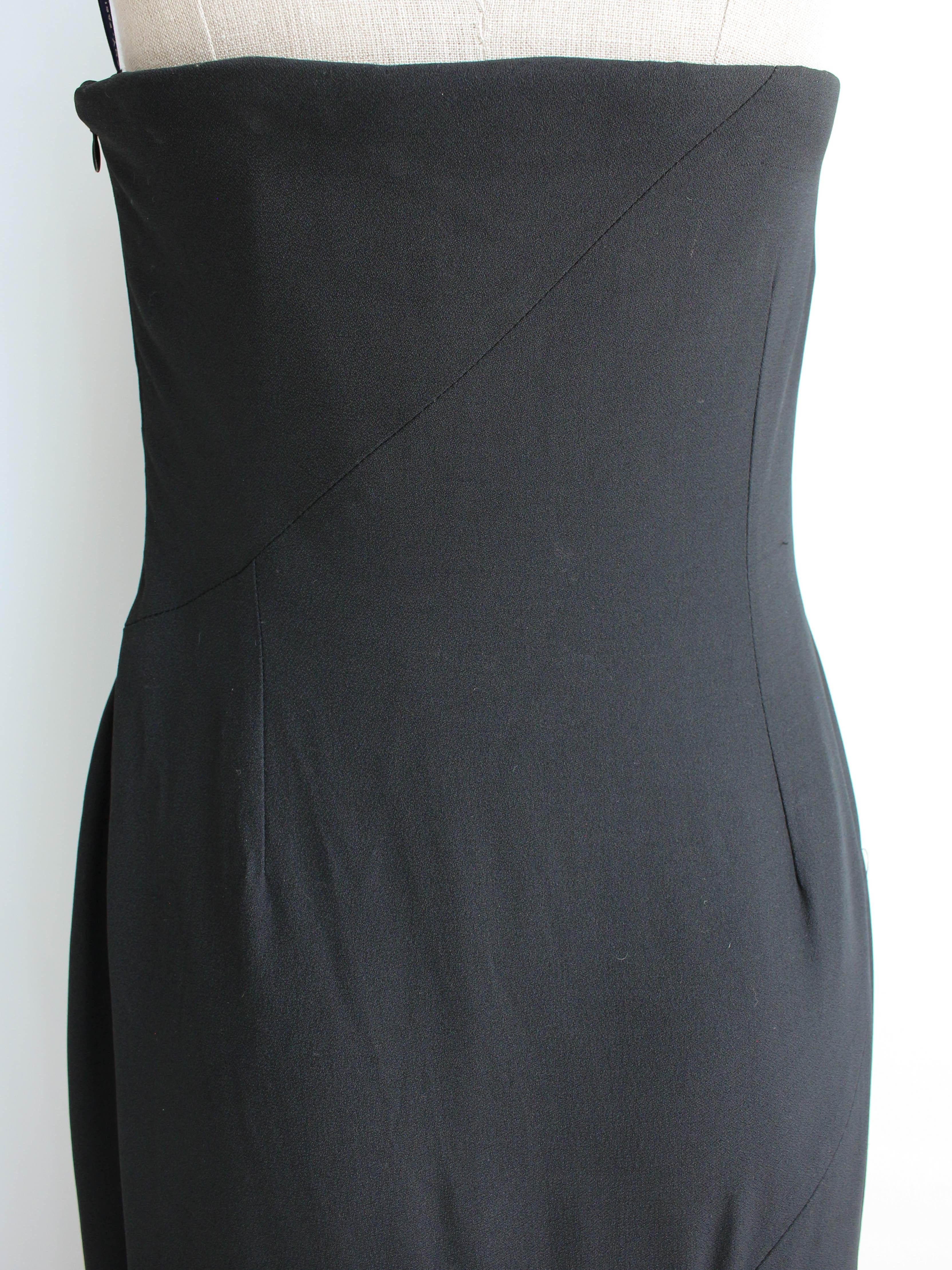 Givenchy by Alexander McQueen Autumn/Winter 1997 Black Strapless Corseted Dress For Sale 10
