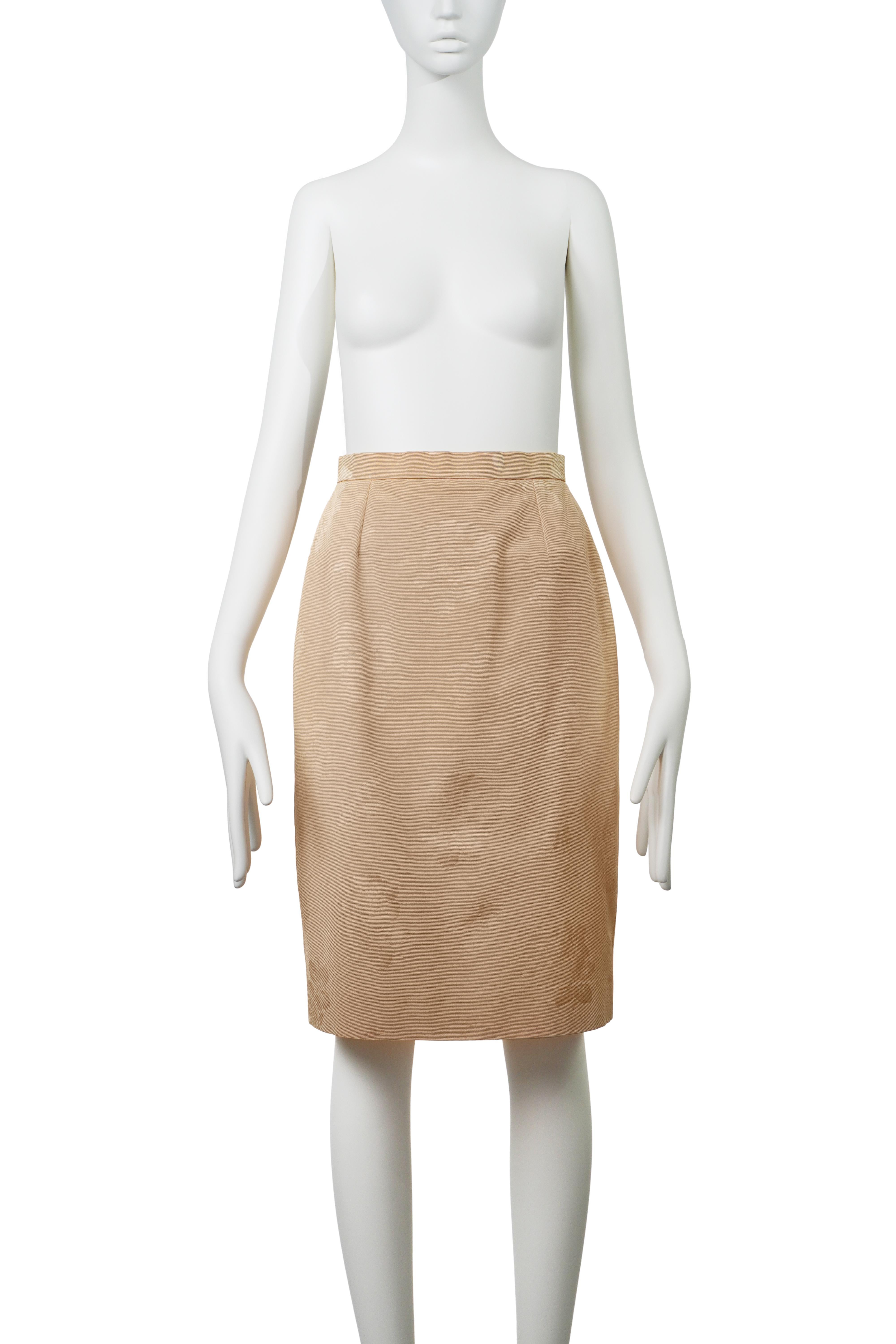 GIVENCHY By ALEXANDER MCQUEEN S/S 1998 Raro Traje con Falda de Jacquard en venta 5