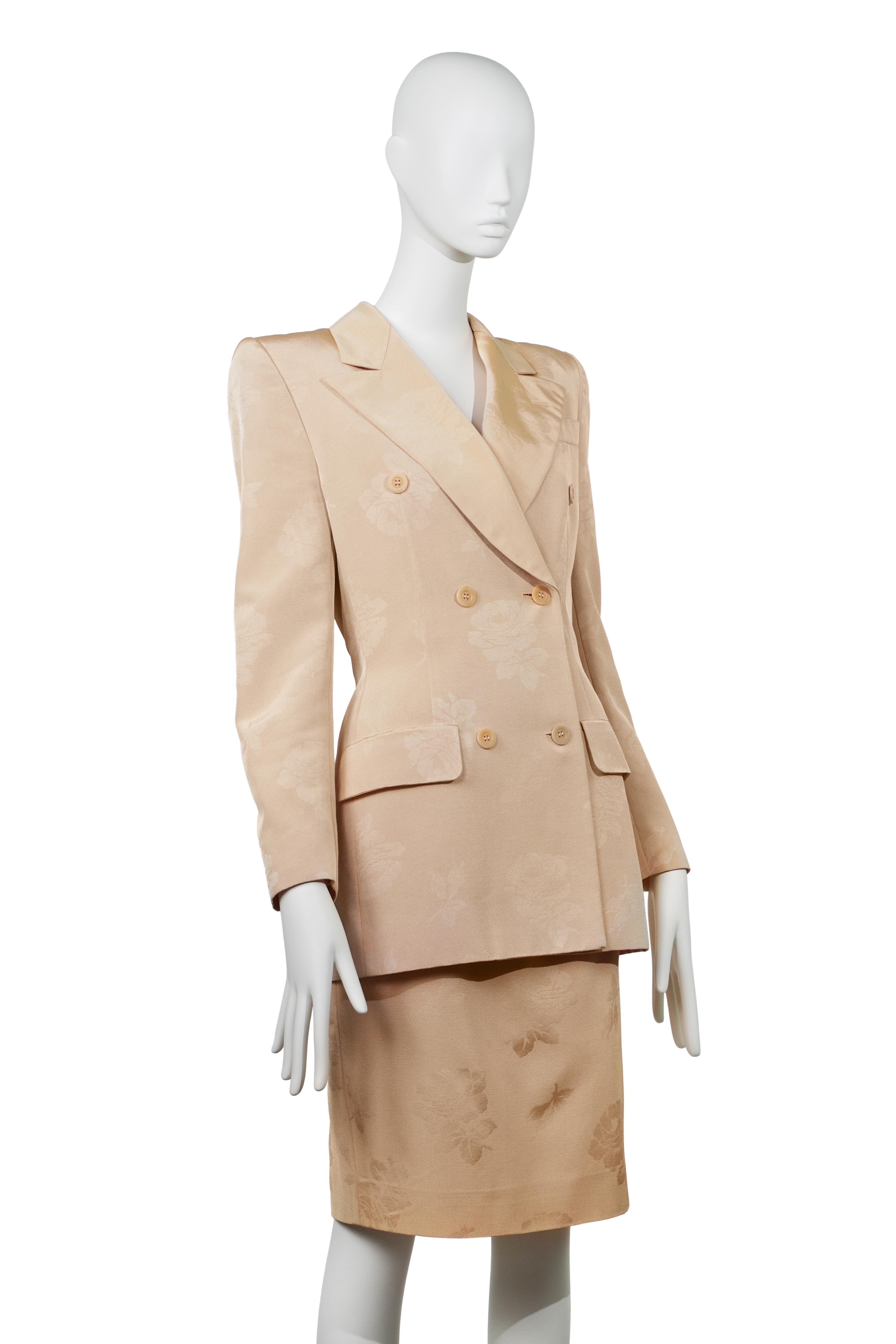 GIVENCHY By ALEXANDER MCQUEEN S/S 1998 Raro Traje con Falda de Jacquard en venta 4