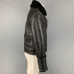 GIVENCHY by Ricardo Tisci FW 2017 Talla 38 Chaqueta blusón de piel con tachuelas plateadas