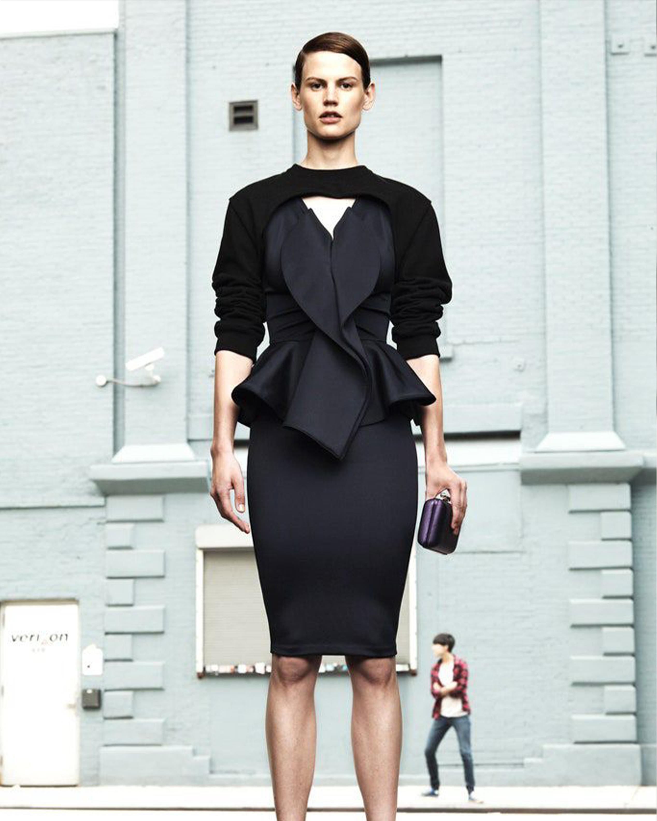 - Designed by Riccardo Tisci
- Sold by Skof.Archive
- Resort 2012 Collection
- Peplum Ruffle Navy Dress
- Sleeveless Design
- Heart neckline
- Waterfall front
- Peplum waistband
- Midi Dress
- Very good condition
- Materials: Viscose, Polyamide and