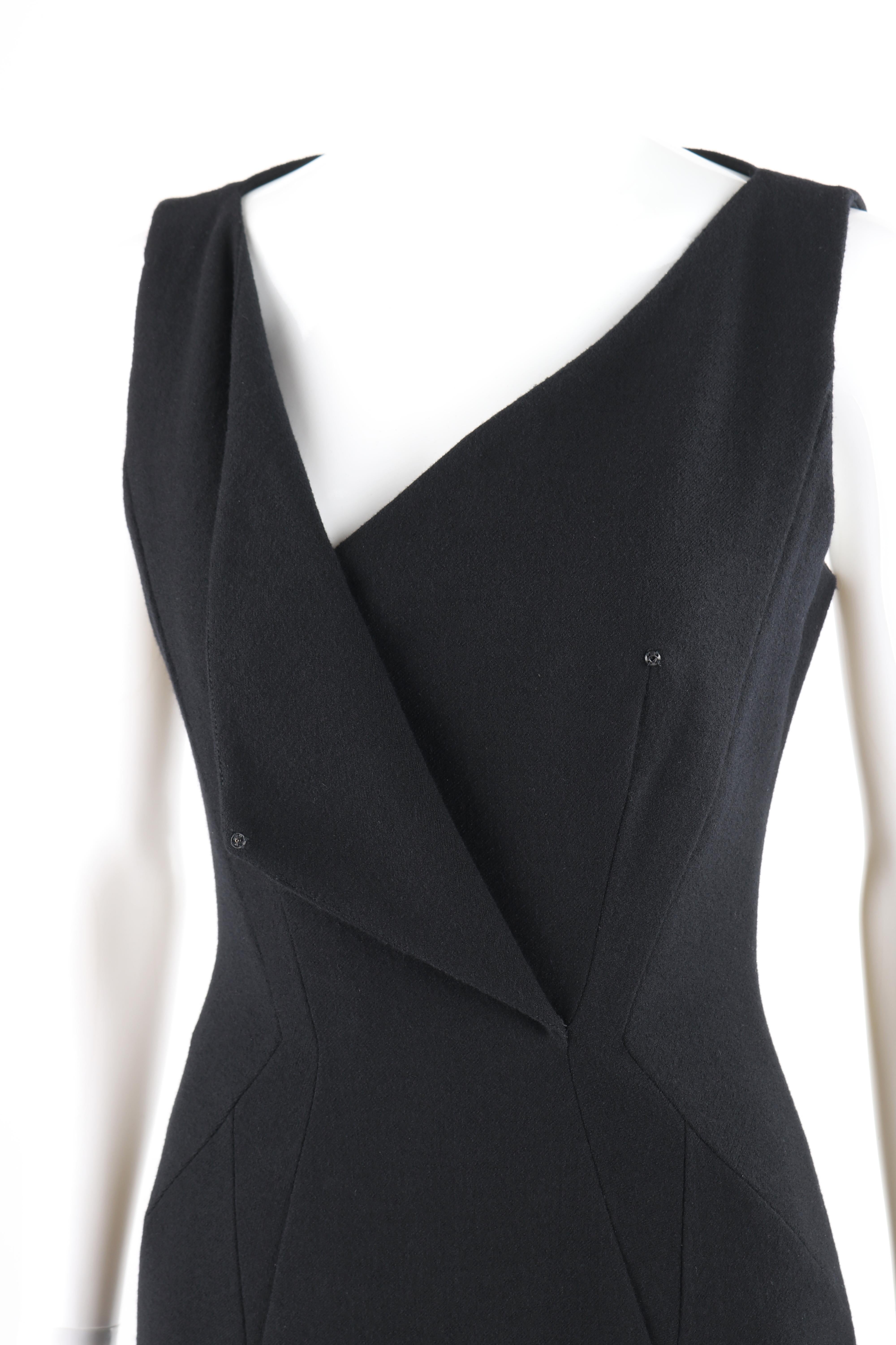 GIVENCHY c.2010's Black Tailored Geometric Panel Detail Sleeveless Sheath Dress 2