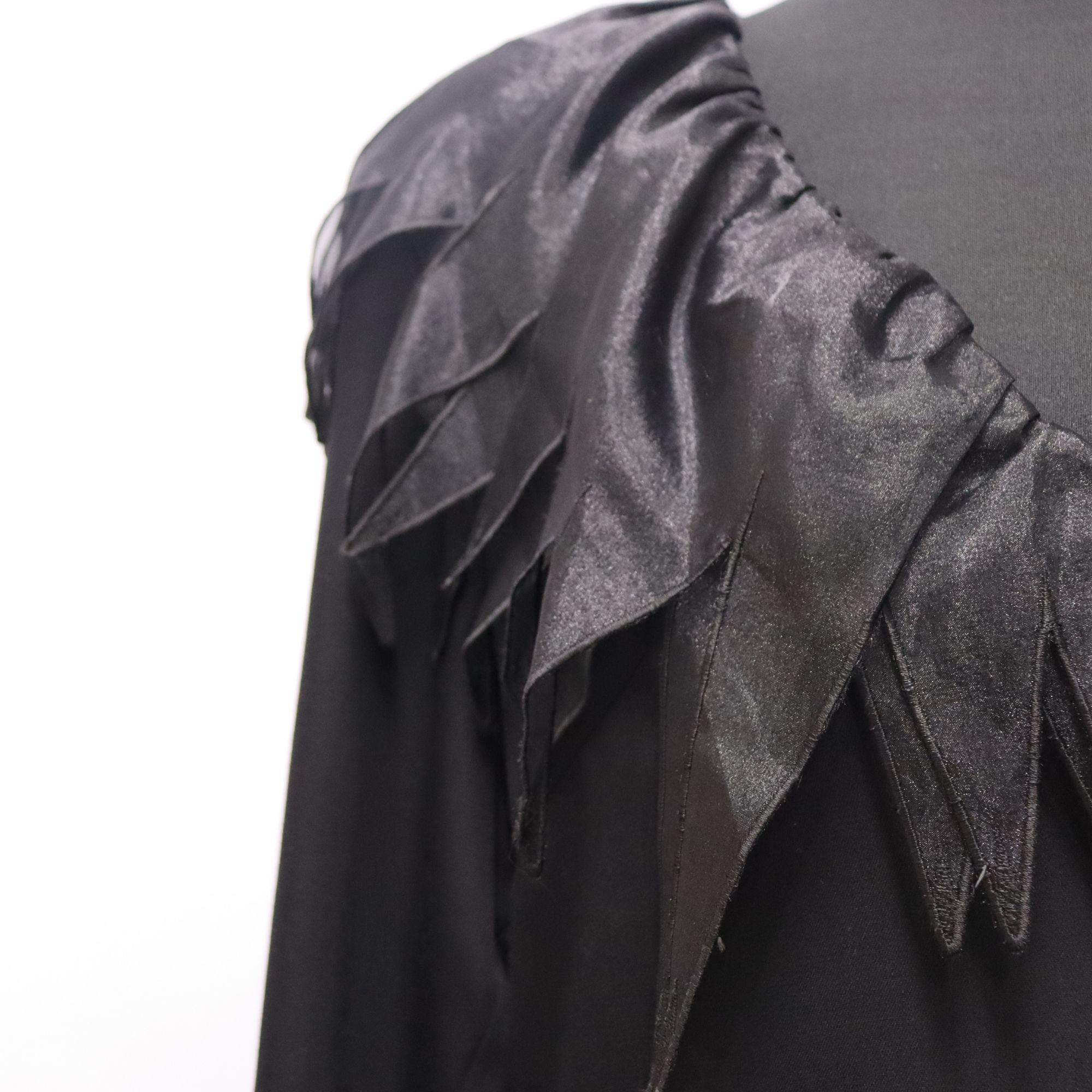 Vintage 90s Givenchy Chiffon Feathered Dress - EU 40 In Good Condition For Sale In Amman, JO