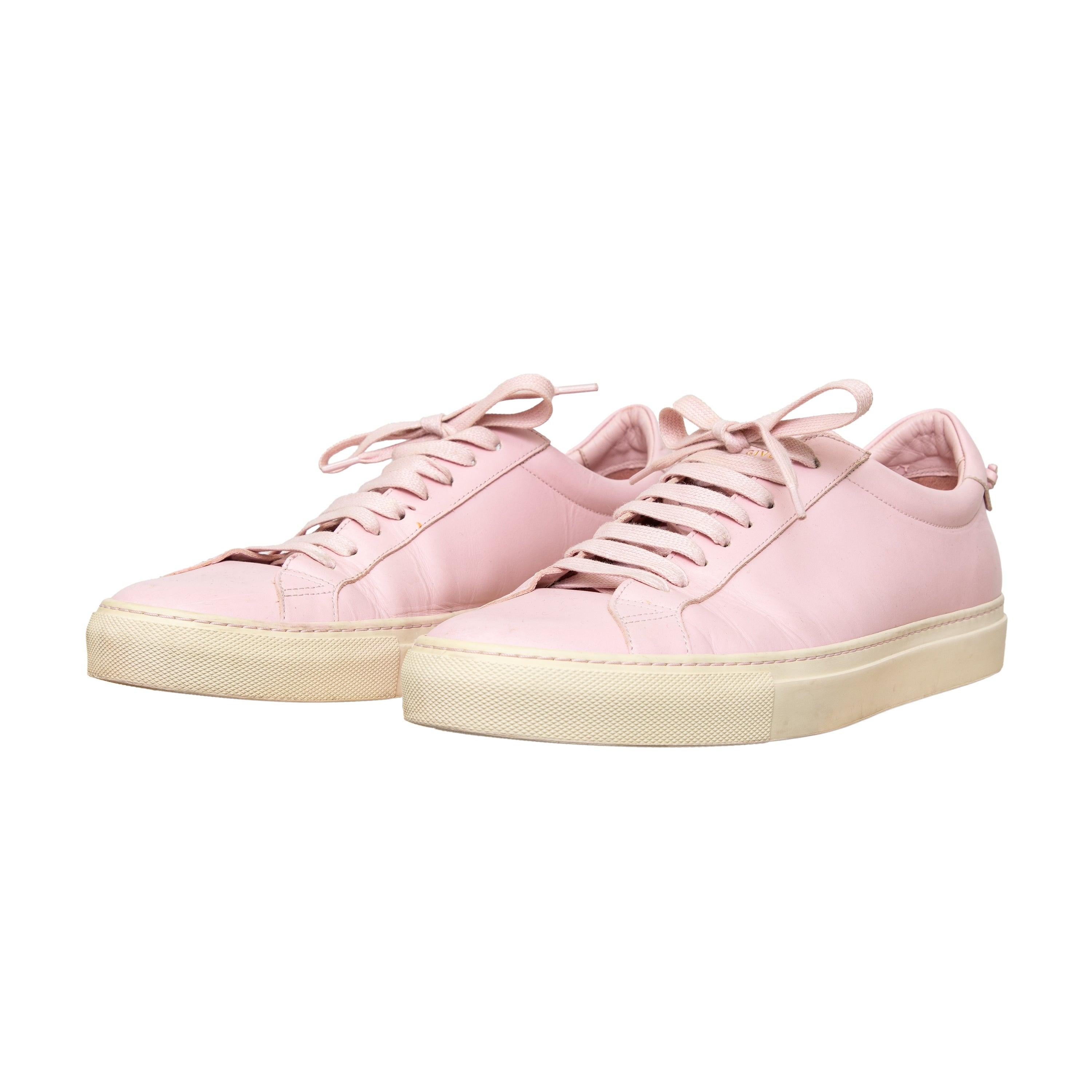 Givenchy Classic Low Sneakers - '10s In Fair Condition For Sale In Milano, IT