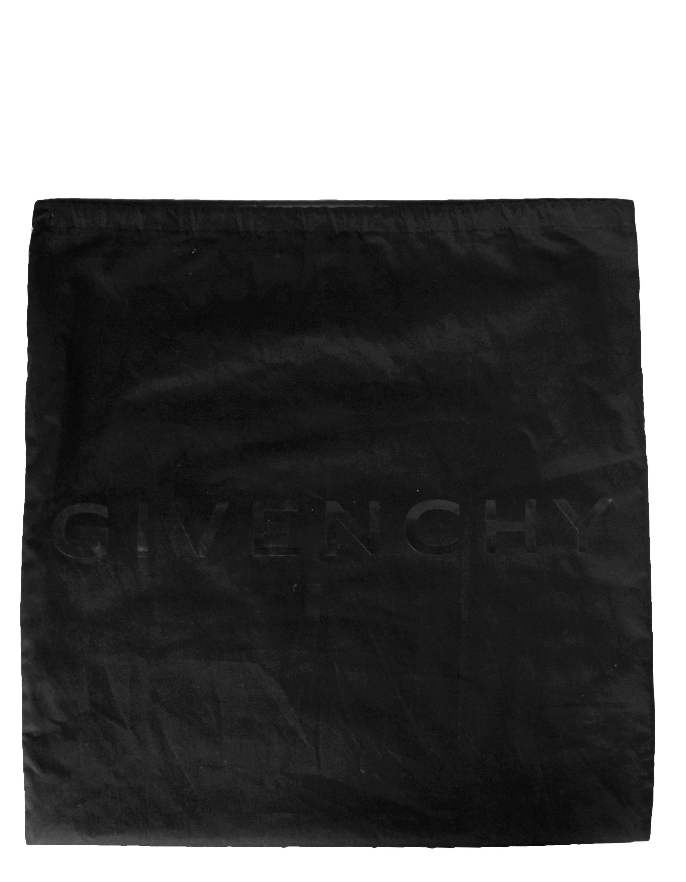 Givenchy Cloud Grey Calfskin Leather Small Soft Antigona Bag 3