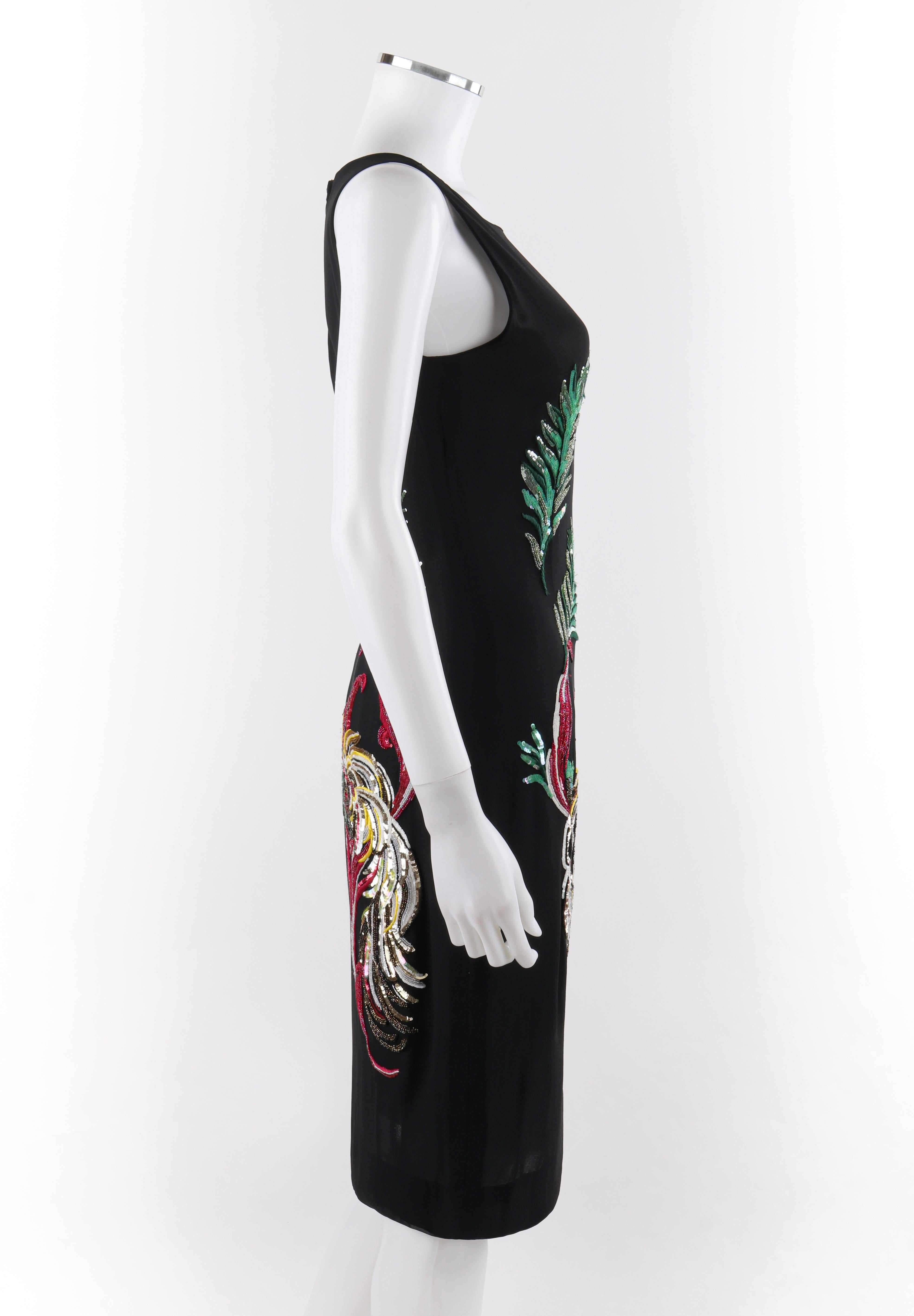 Noir GIVENCHY Couture A/H 1997, ALEXANDER McQUEEN - Robe oiseau brodée de sequins noirs en vente