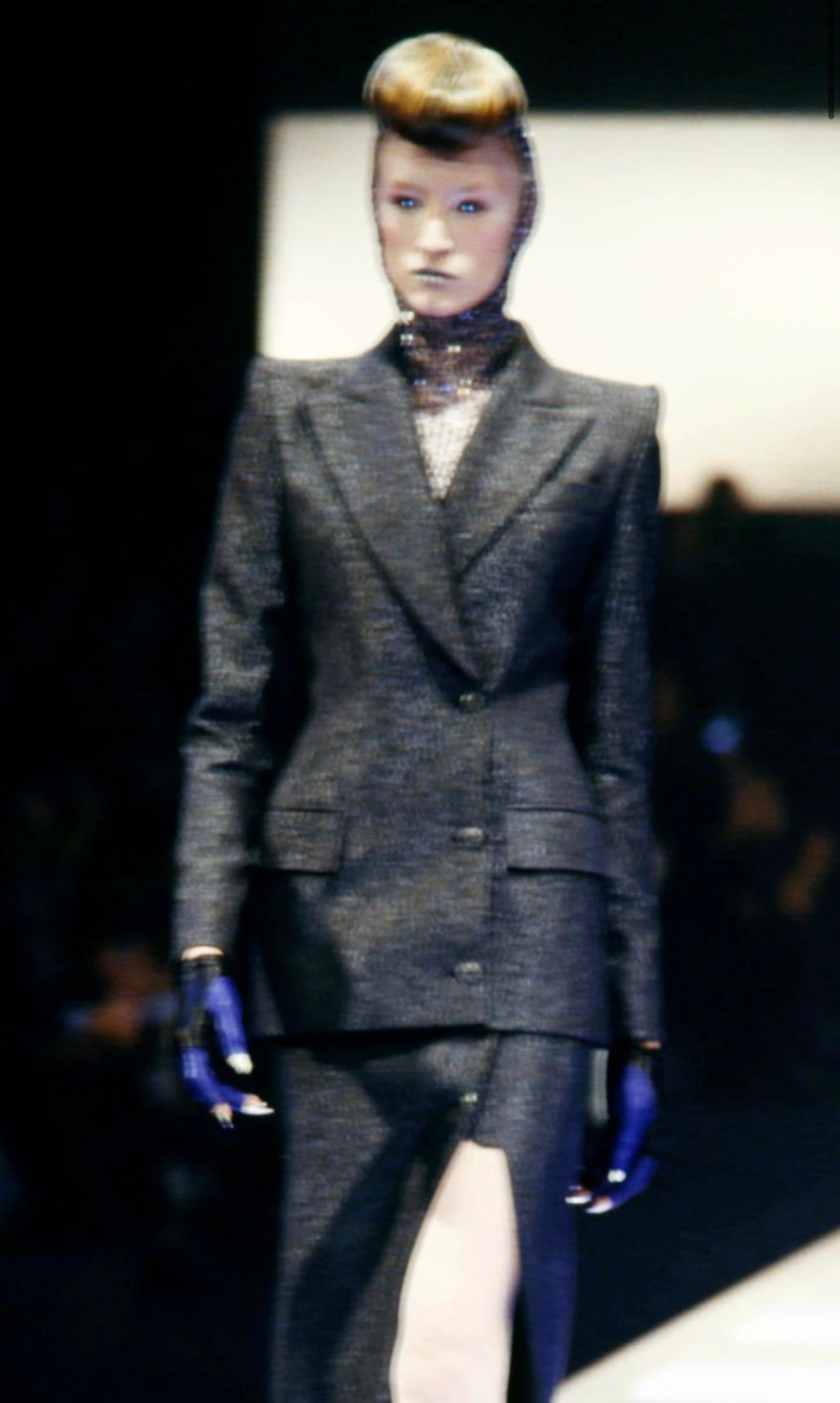 Givenchy Couture by Alexander McQueen Herbst 1998 graue Jacke im Angebot 13