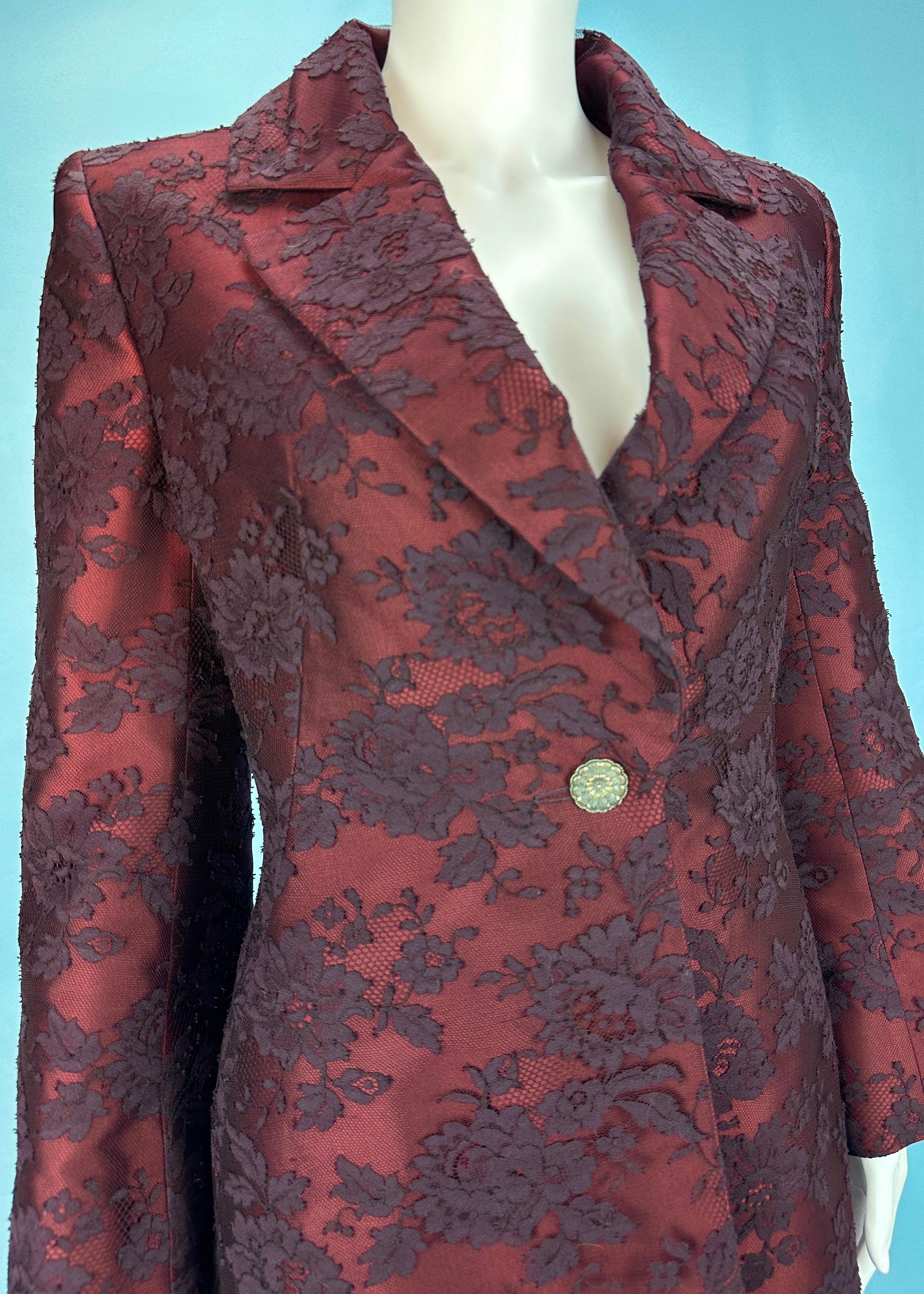 Givenchy Couture by Alexander McQueen Fall 1998 Red Silk Lace Jacket In Good Condition For Sale In Hertfordshire, GB