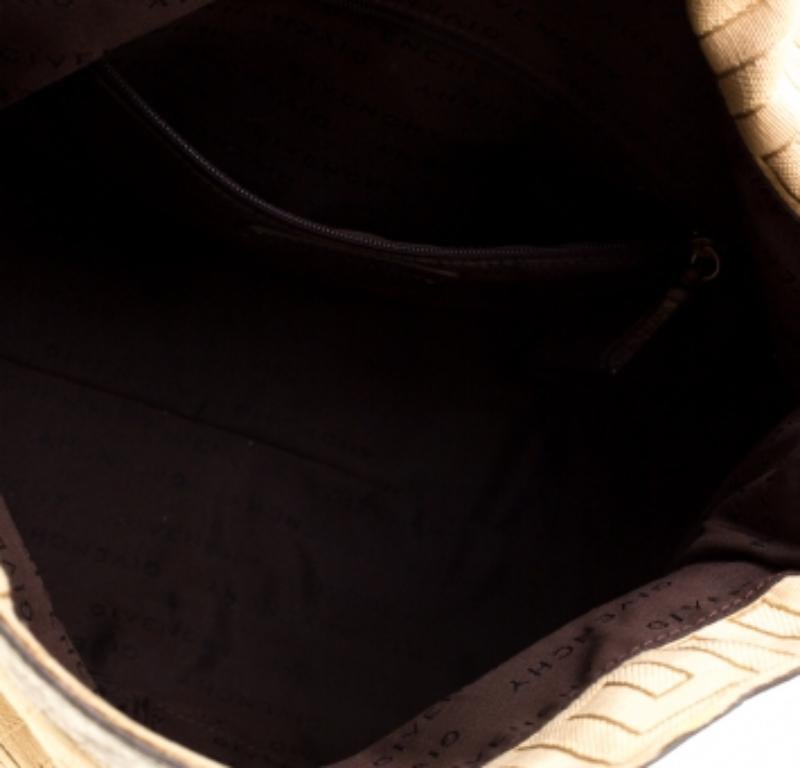Givenchy Satchel aus cremefarbenem und metallisch braunem Canvas und Leder im Zustand „Gut“ im Angebot in Dubai, Al Qouz 2