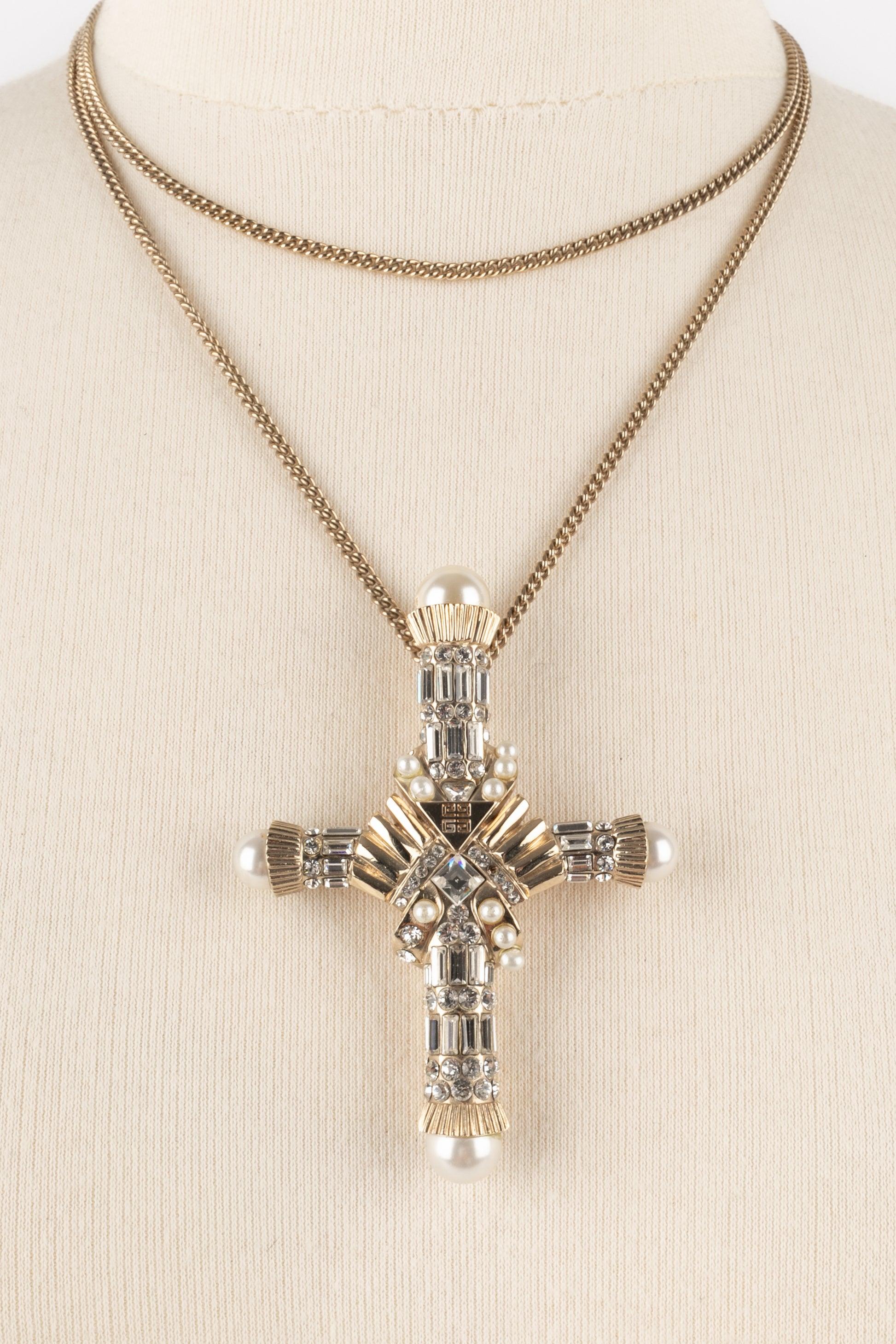 Women's Givenchy Cross Necklace with Cross Pendant