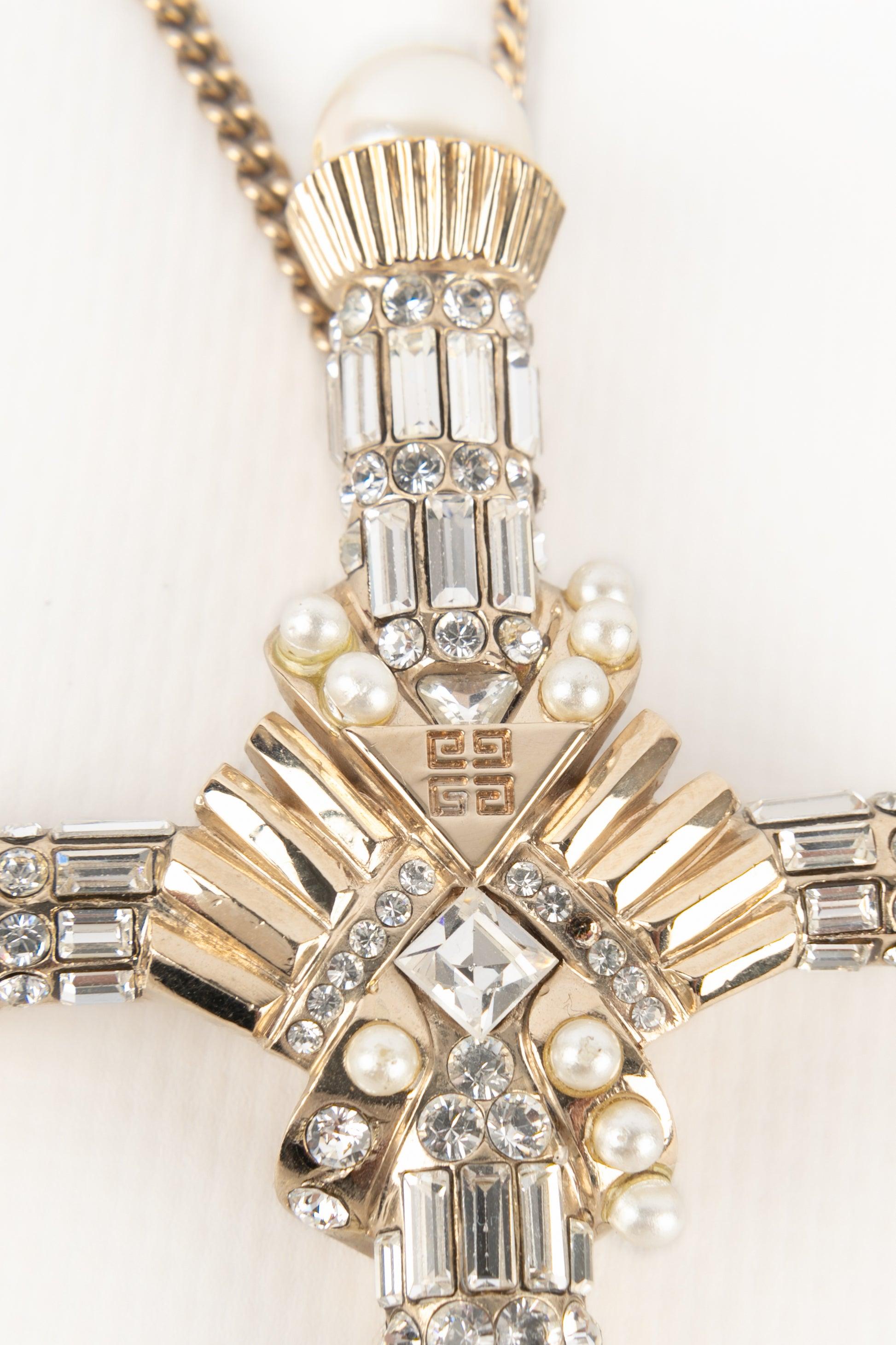 Givenchy Cross Necklace with Cross Pendant 2