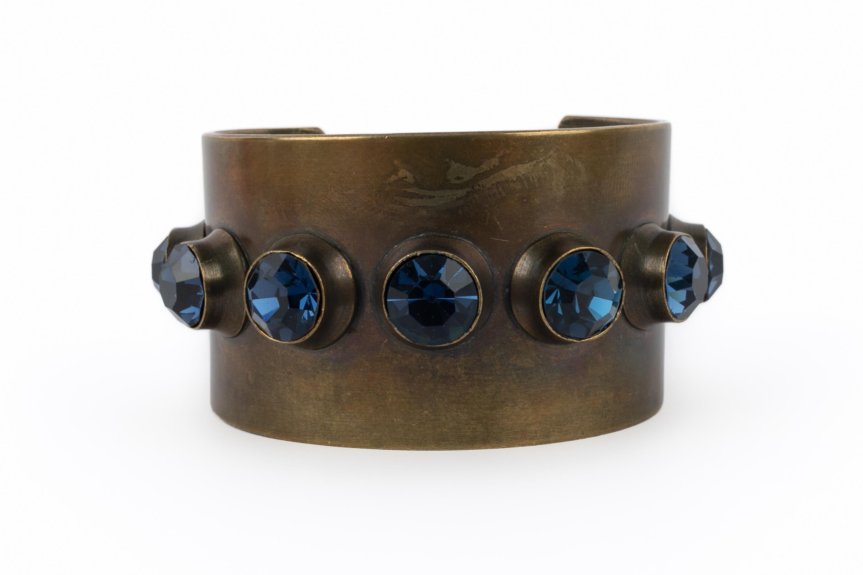 Givenchy cuff bracelet (Attributed to) In Excellent Condition For Sale In SAINT-OUEN-SUR-SEINE, FR