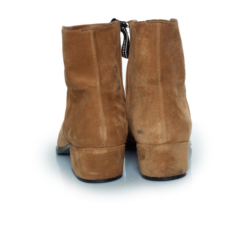 Givenchy, Botas Dallas de ante marrón en venta 1