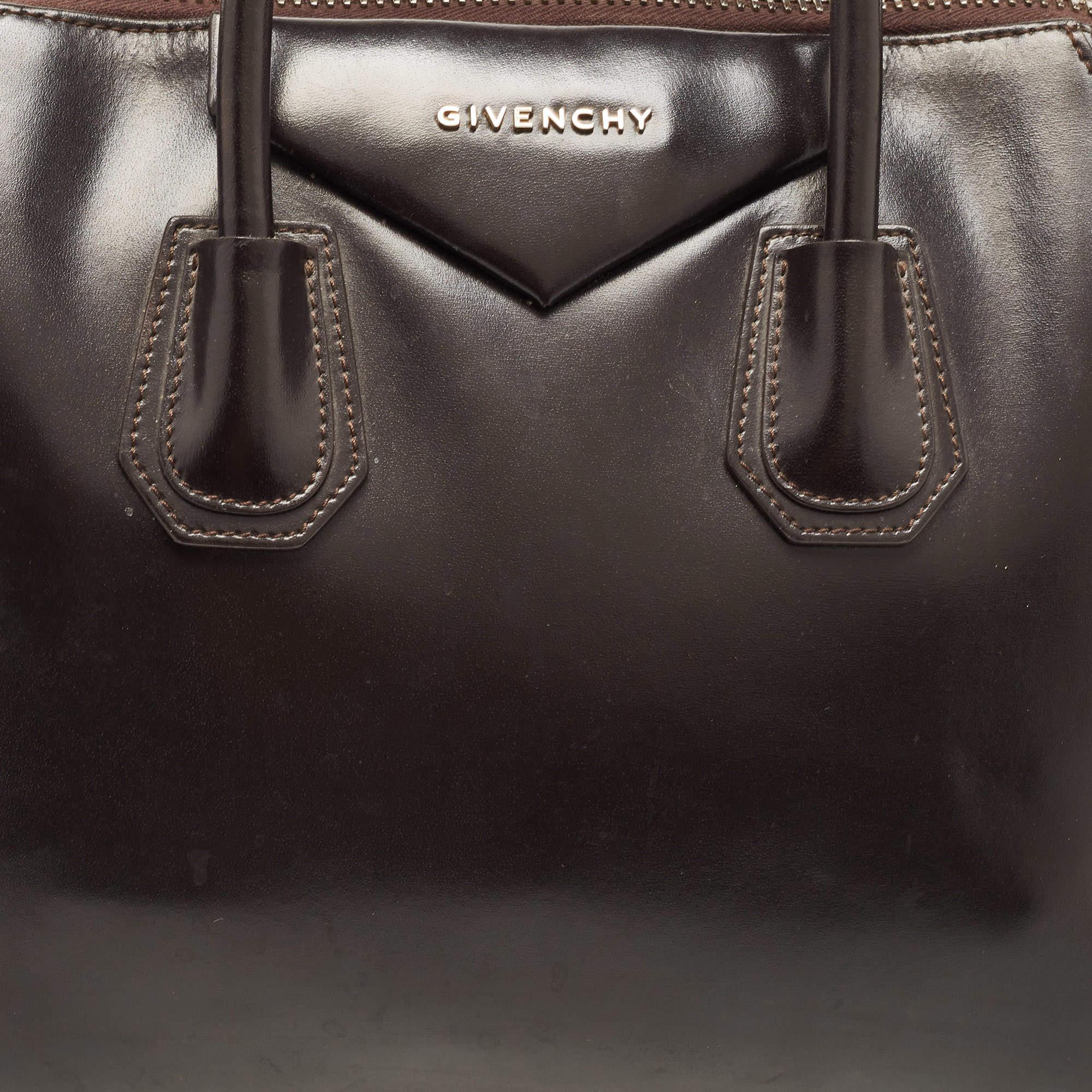 Givenchy Dark Brown Leather Medium Antigona Satchel For Sale 6