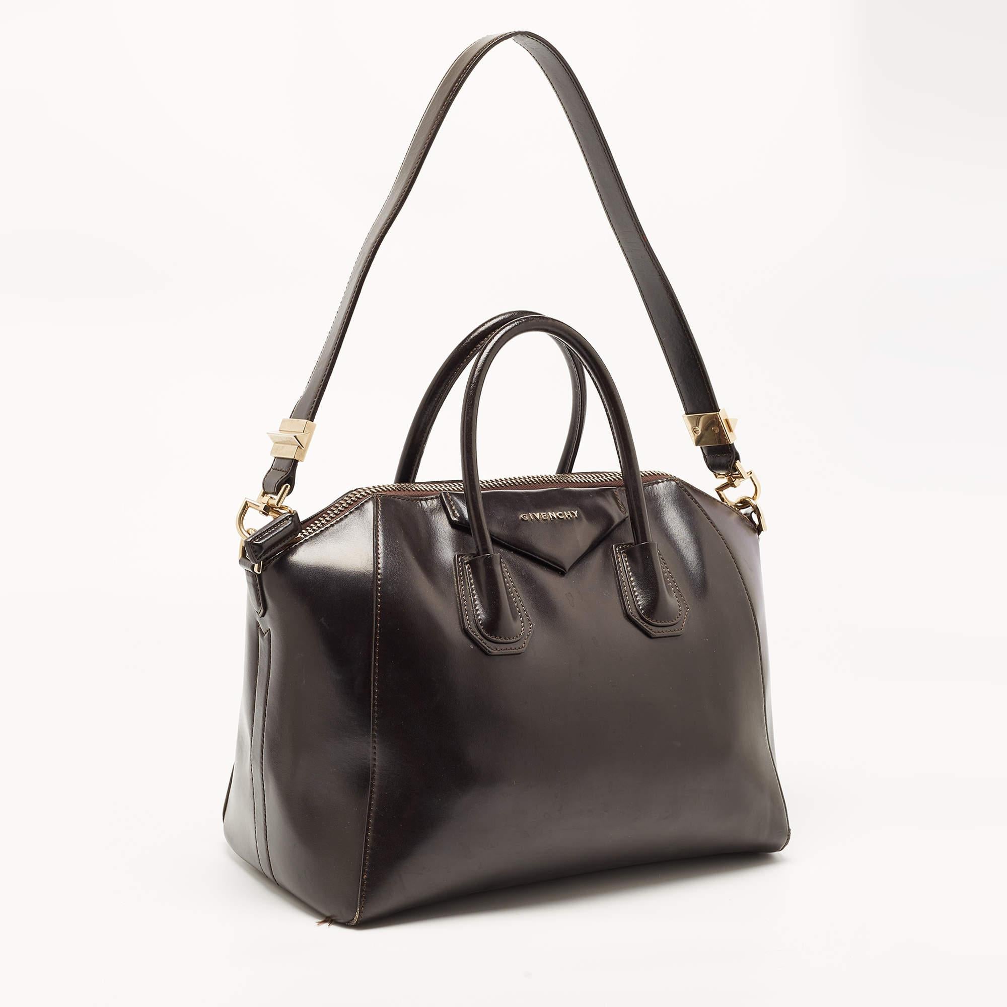 Women's Givenchy Dark Brown Leather Medium Antigona Satchel For Sale