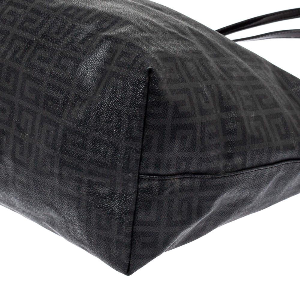 Givenchy Dark Grey/Black Coated Canvas Logo Print Antigona Shopper Tote en vente 3