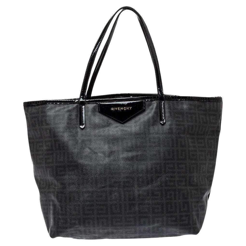 Givenchy Dark Grey/Black Coated Canvas Logo Print Antigona Shopper Tote en vente