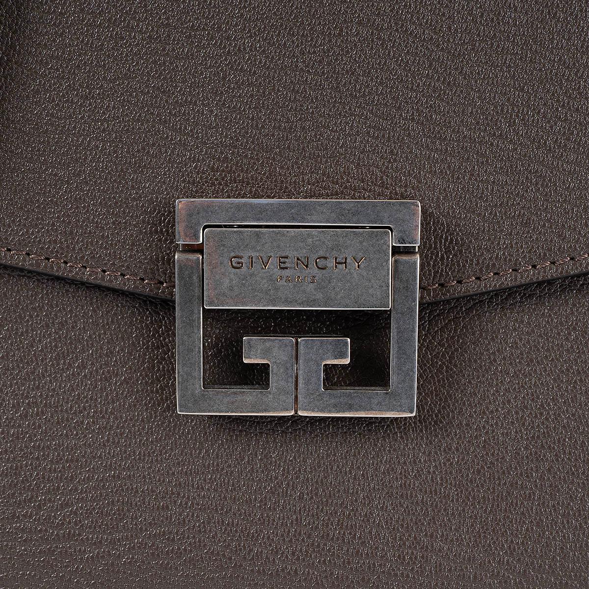 GIVENCHY dark taupe leather GV3 MEDIUM Shoulder Bag For Sale 4
