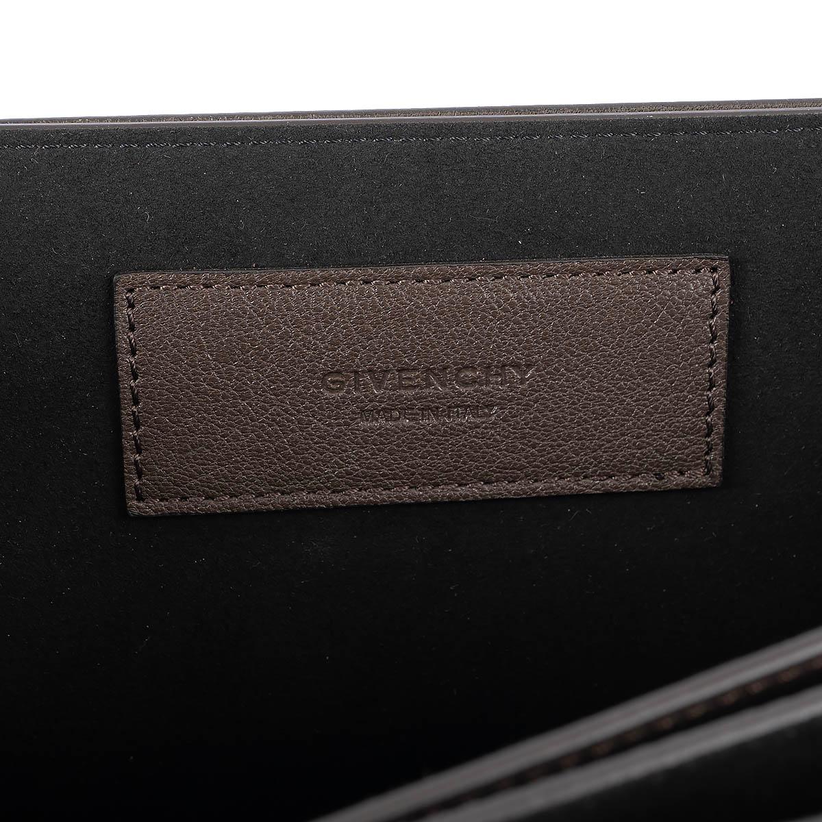 GIVENCHY dark taupe leather GV3 MEDIUM Shoulder Bag For Sale 5