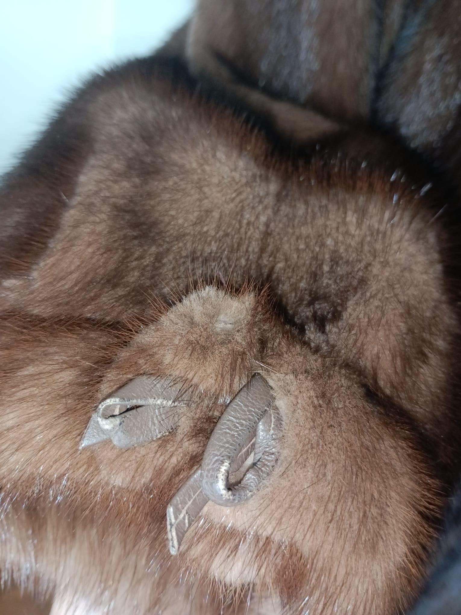 ~Givenchy Demi buff Mink Fur Coat (Size 10 - L) For Sale 6