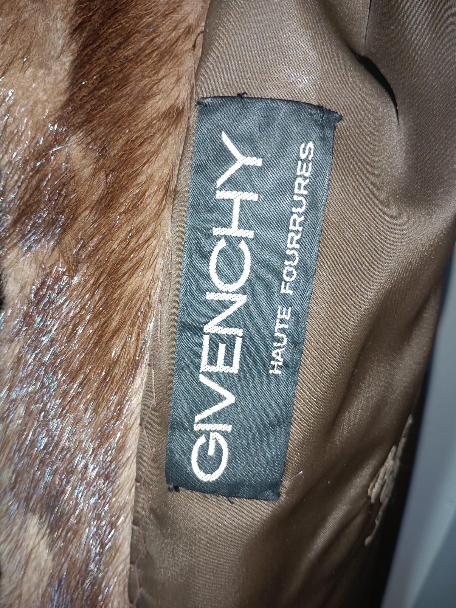 ~Givenchy Demi buff Mink Fur Coat (Size 10 - L) For Sale 12