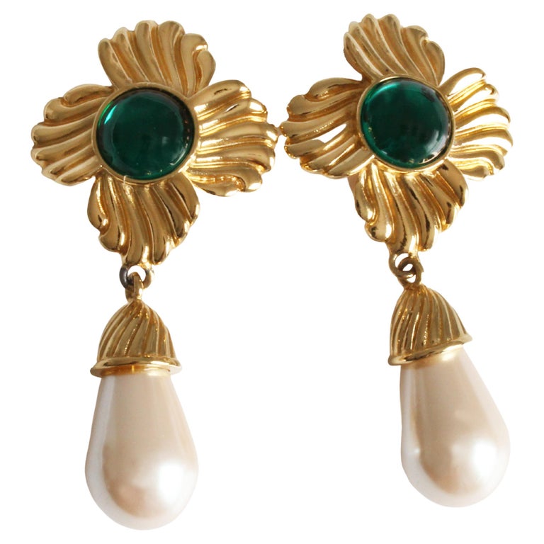 Givenchy Earrings Statement Green Cabochon Glass Pearl Dangle Rare Vintage  80s