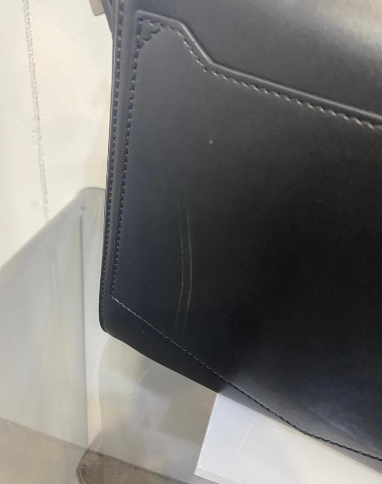 Givenchy Eden Black leather Shoulder Bag For Sale 1