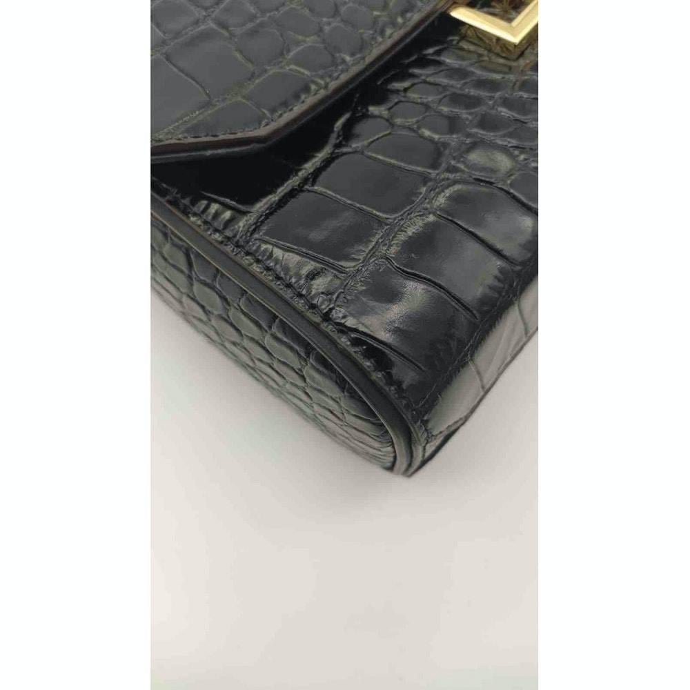 GIVENCHY Eden Shoulder bag in Black Leather 6