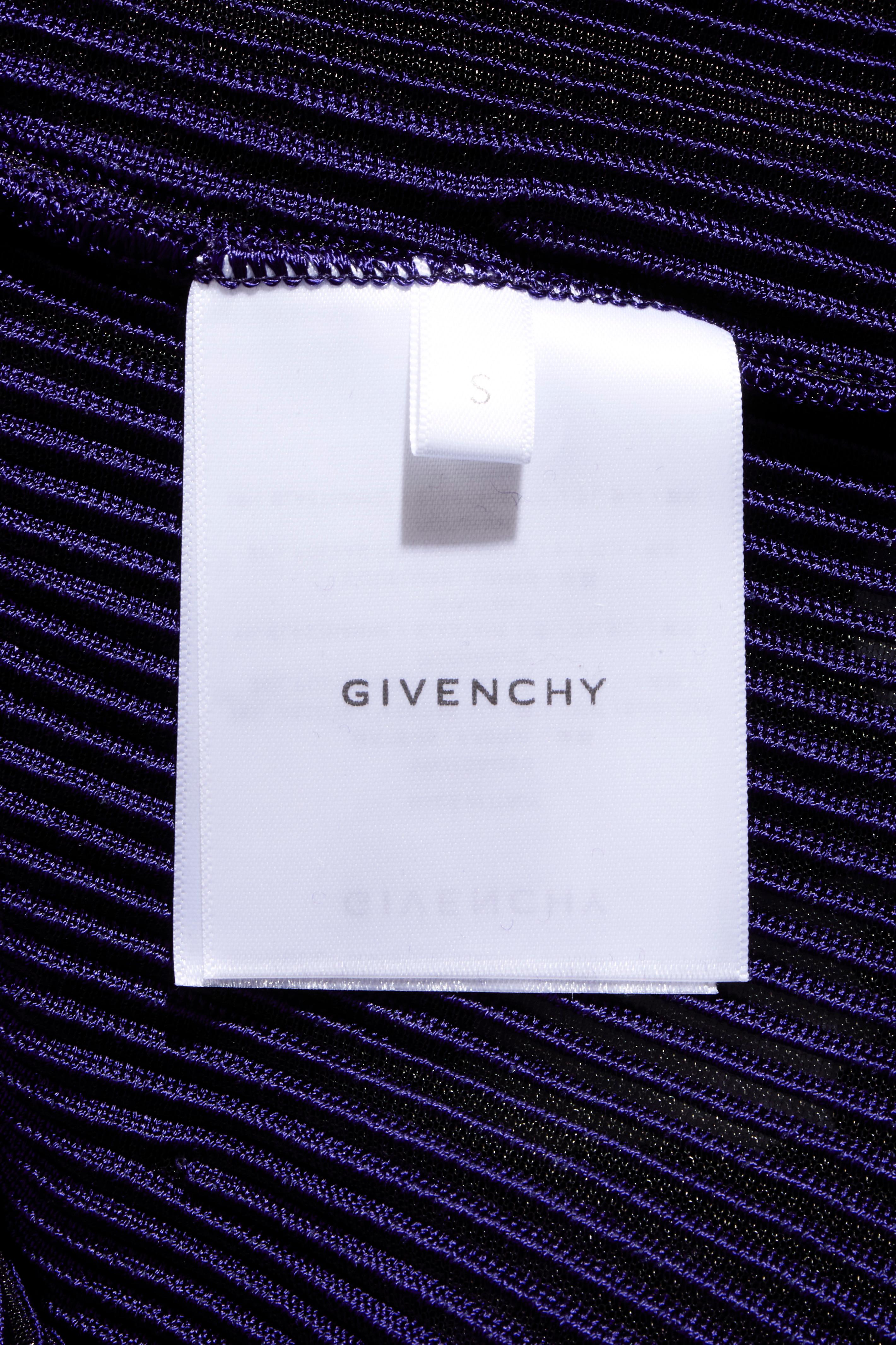 Mini abito a rete viola da passerella Givenchy Autunno/Inverno 2022 Taglia Small in vendita 5