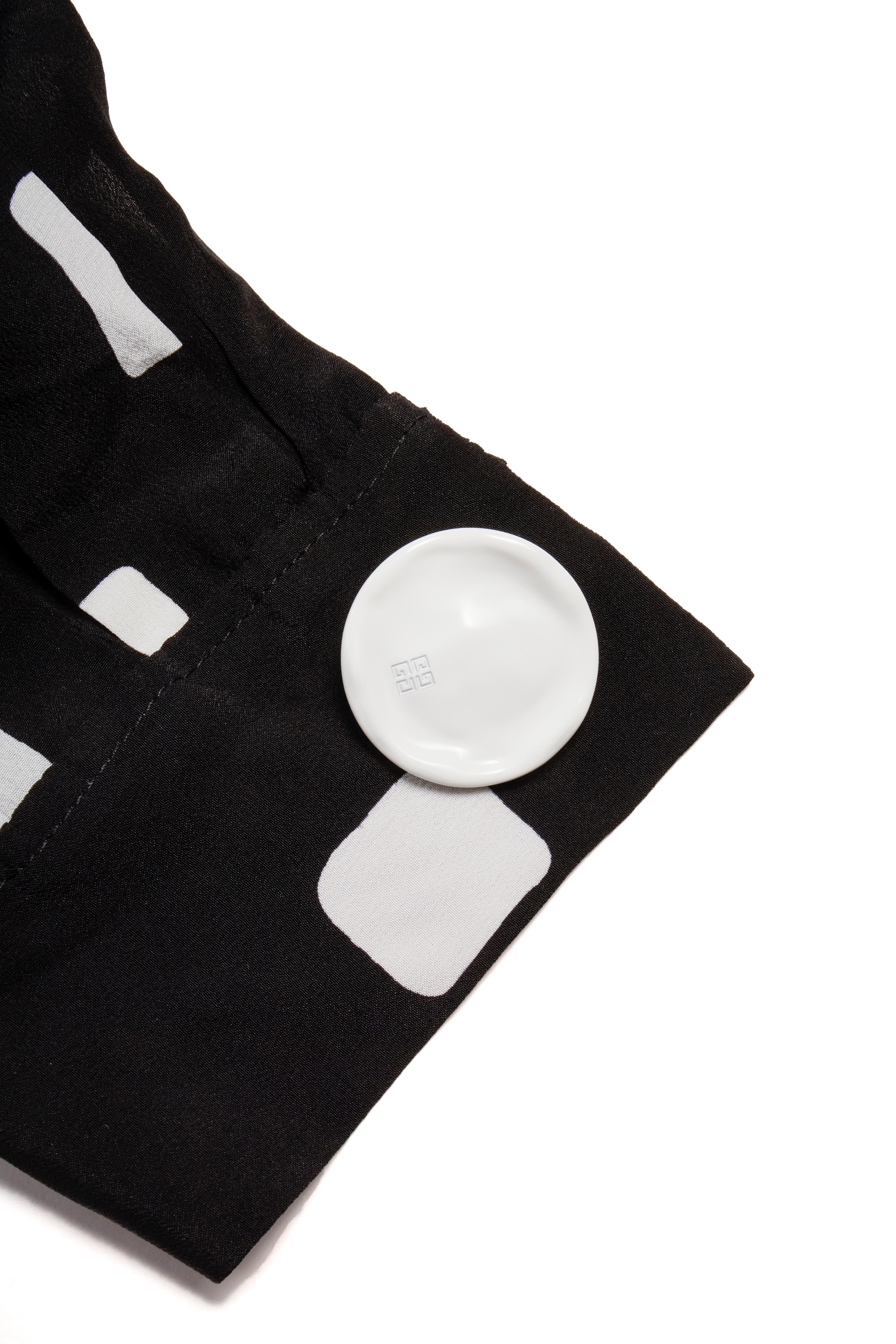 Givenchy FW20 - Vestito in seta bianco e nero con volant asimmetrico FR 36 in vendita 5