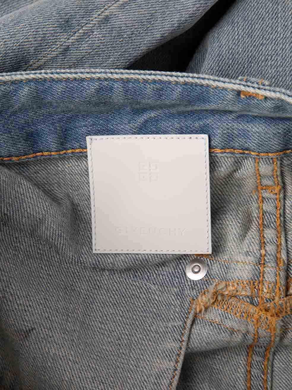 Givenchy FW23 Light Blue Denim Wash Jeans Size S For Sale 2